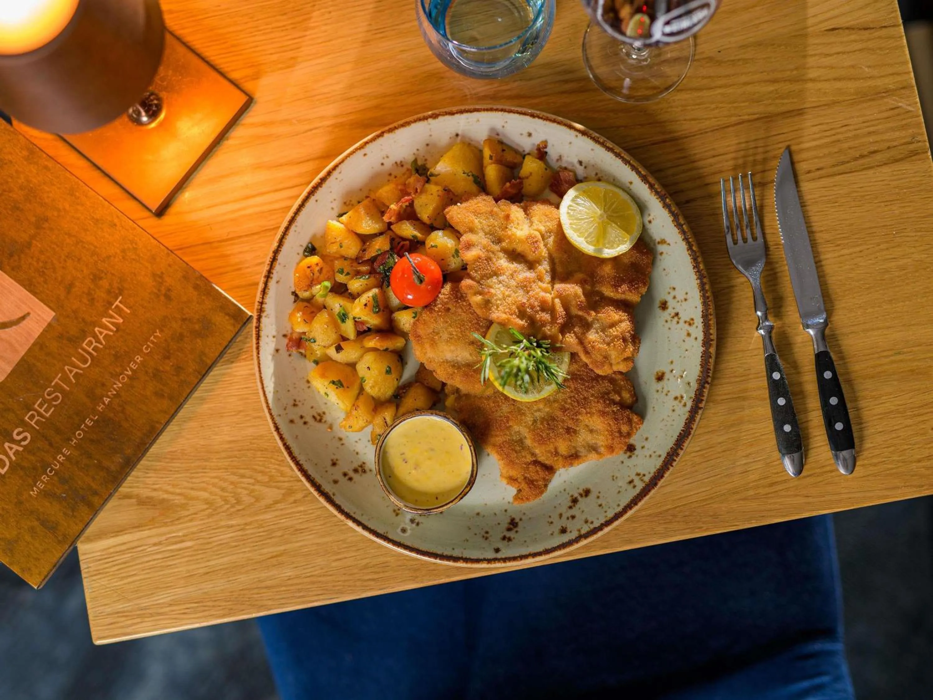 Restaurant/places to eat in Mercure Hotel Hannover City