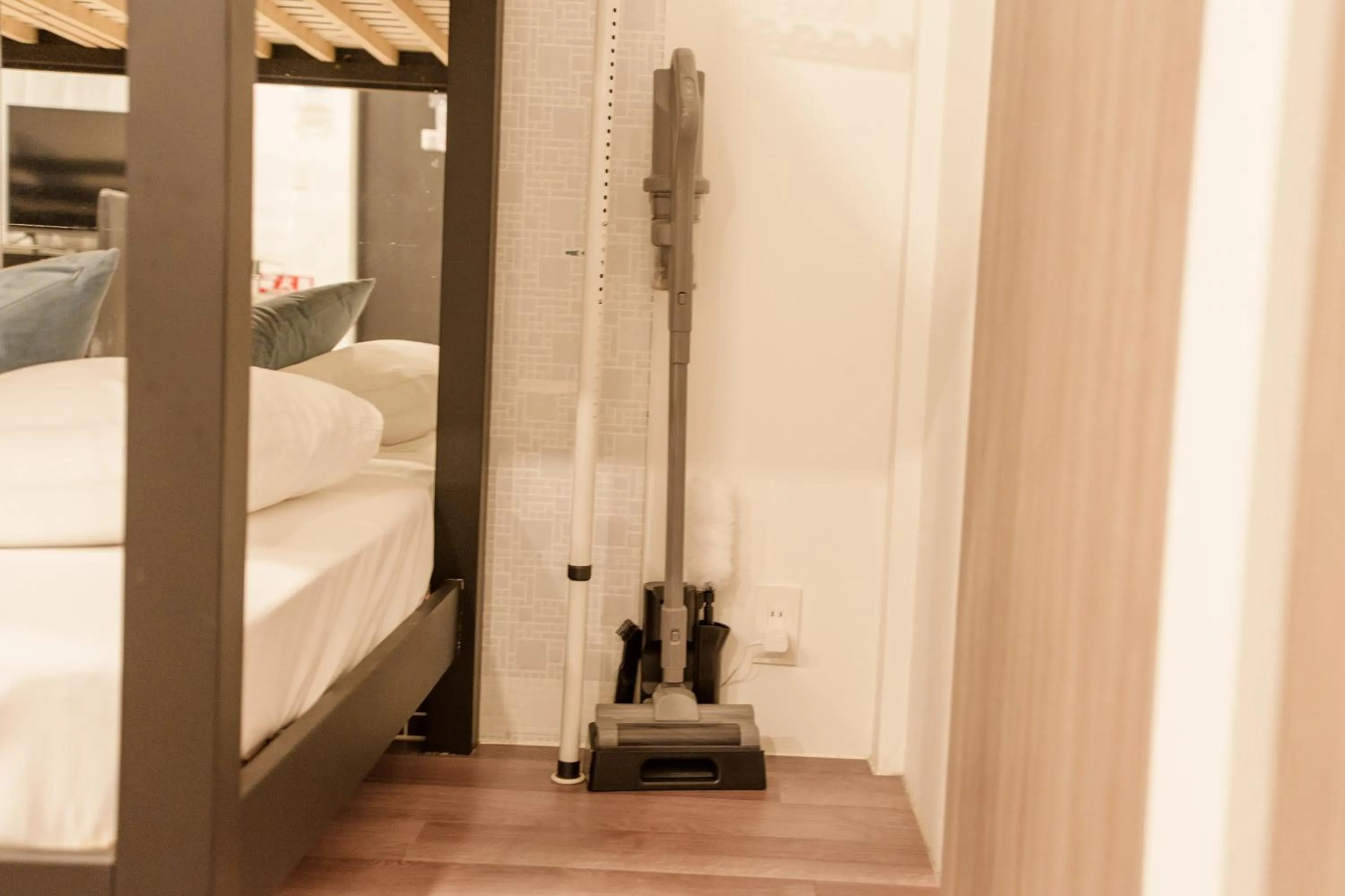 Bed in Space F Yoyogi