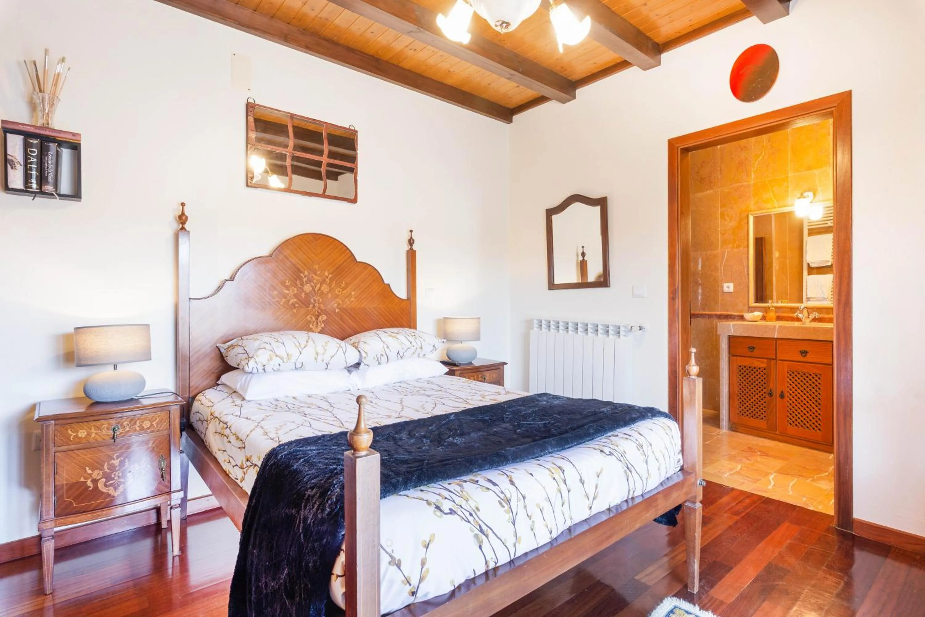 Bedroom, Bed in Refúgio das Artes Guesthouse