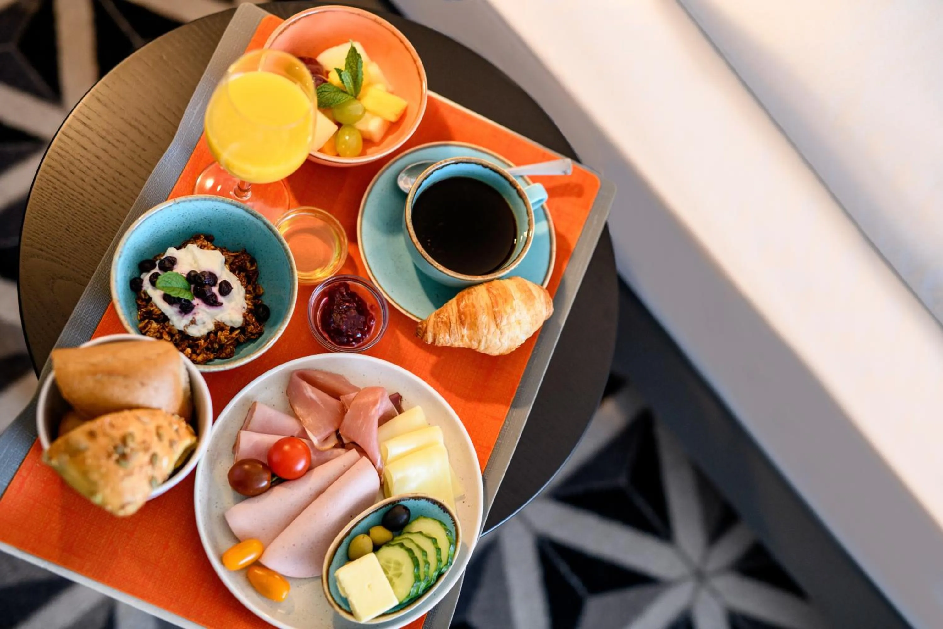 Breakfast in Mercure Hotel Freiburg am Münster