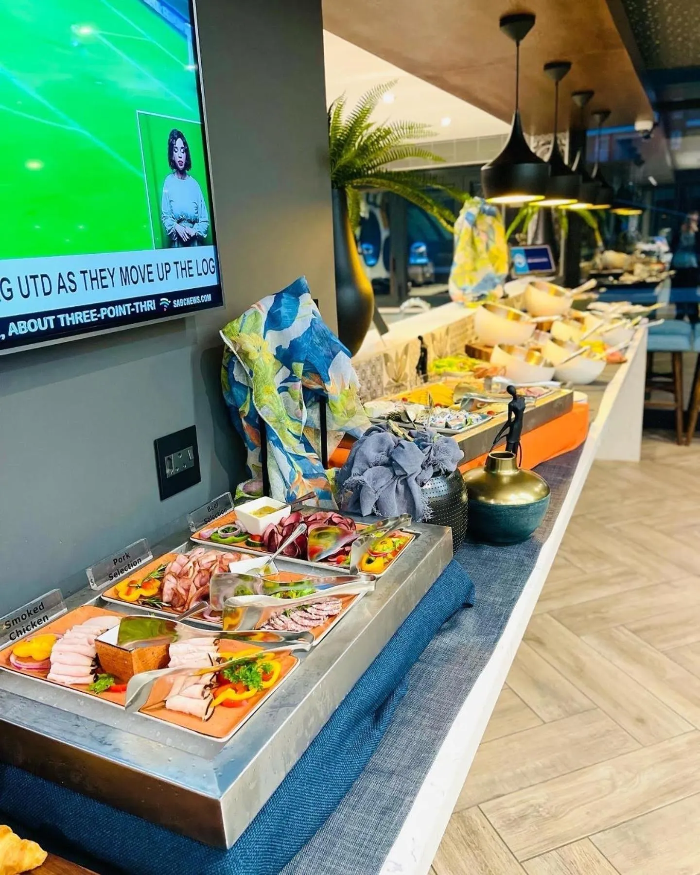 Restaurant/places to eat in Town Lodge Umhlanga