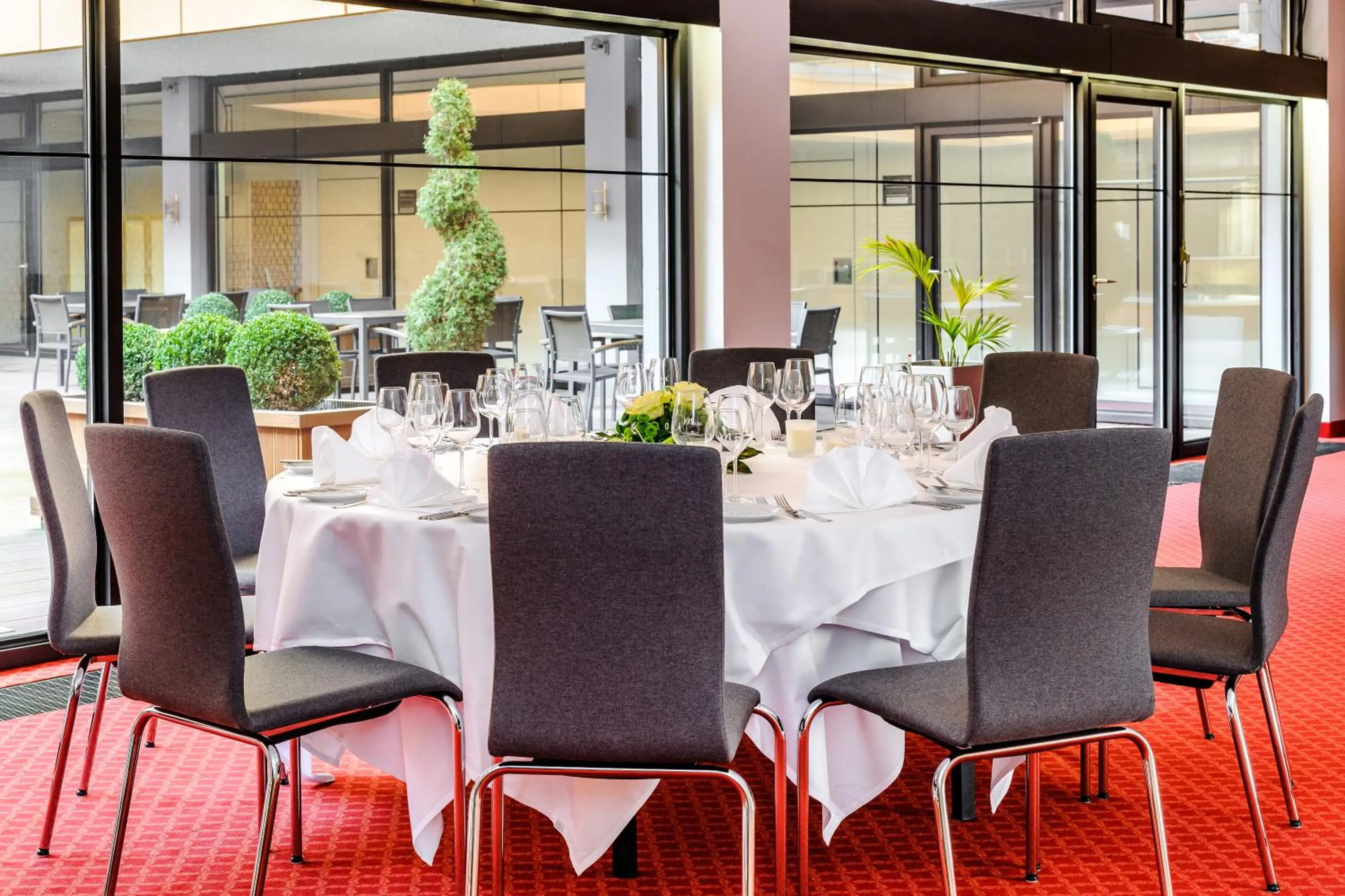 Patio in ACHAT Hotel Braunschweig