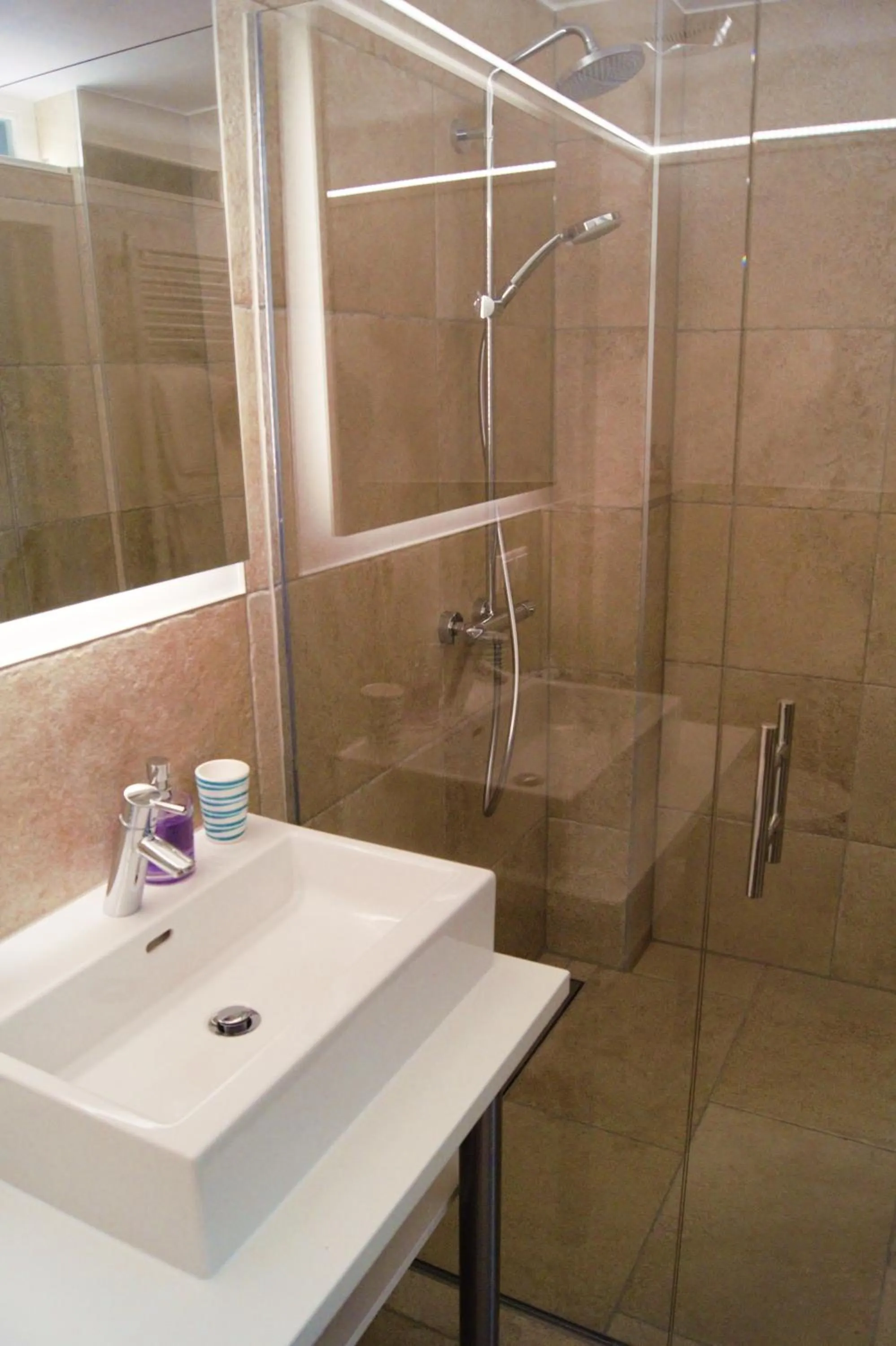 Bathroom in LANDSITZ OBERHOF petit hôtel