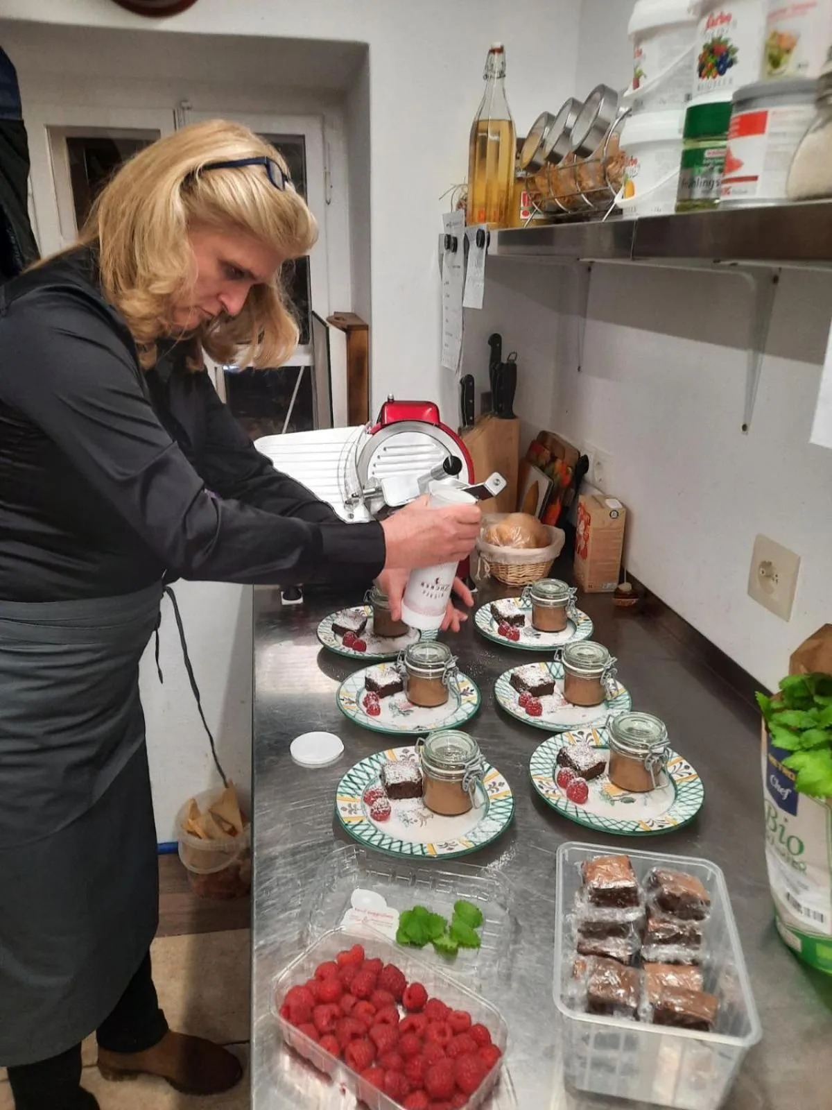kitchen in LANDSITZ OBERHOF petit hôtel
