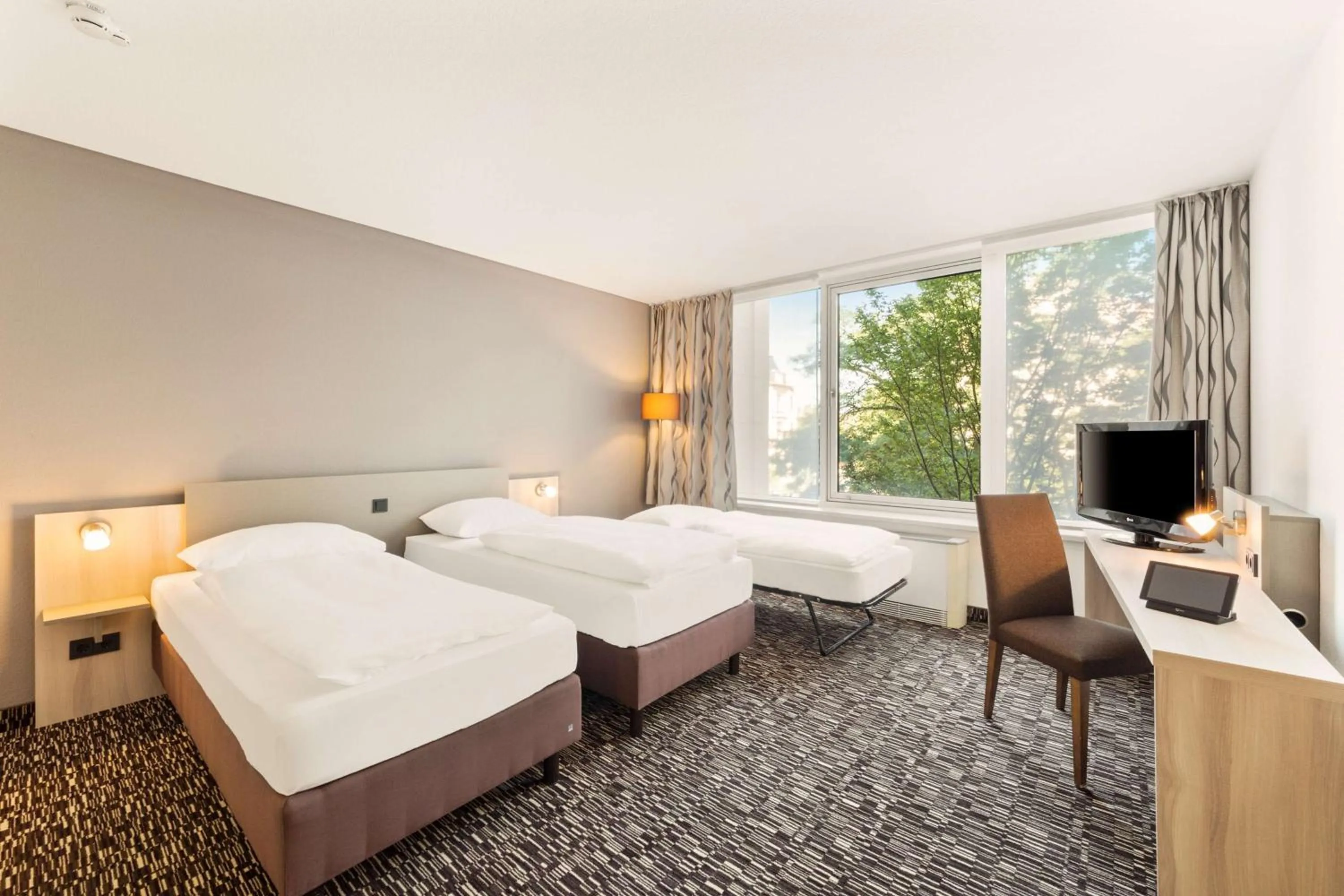 Bedroom, Bed in Best Western Plus Hotel Dresden City