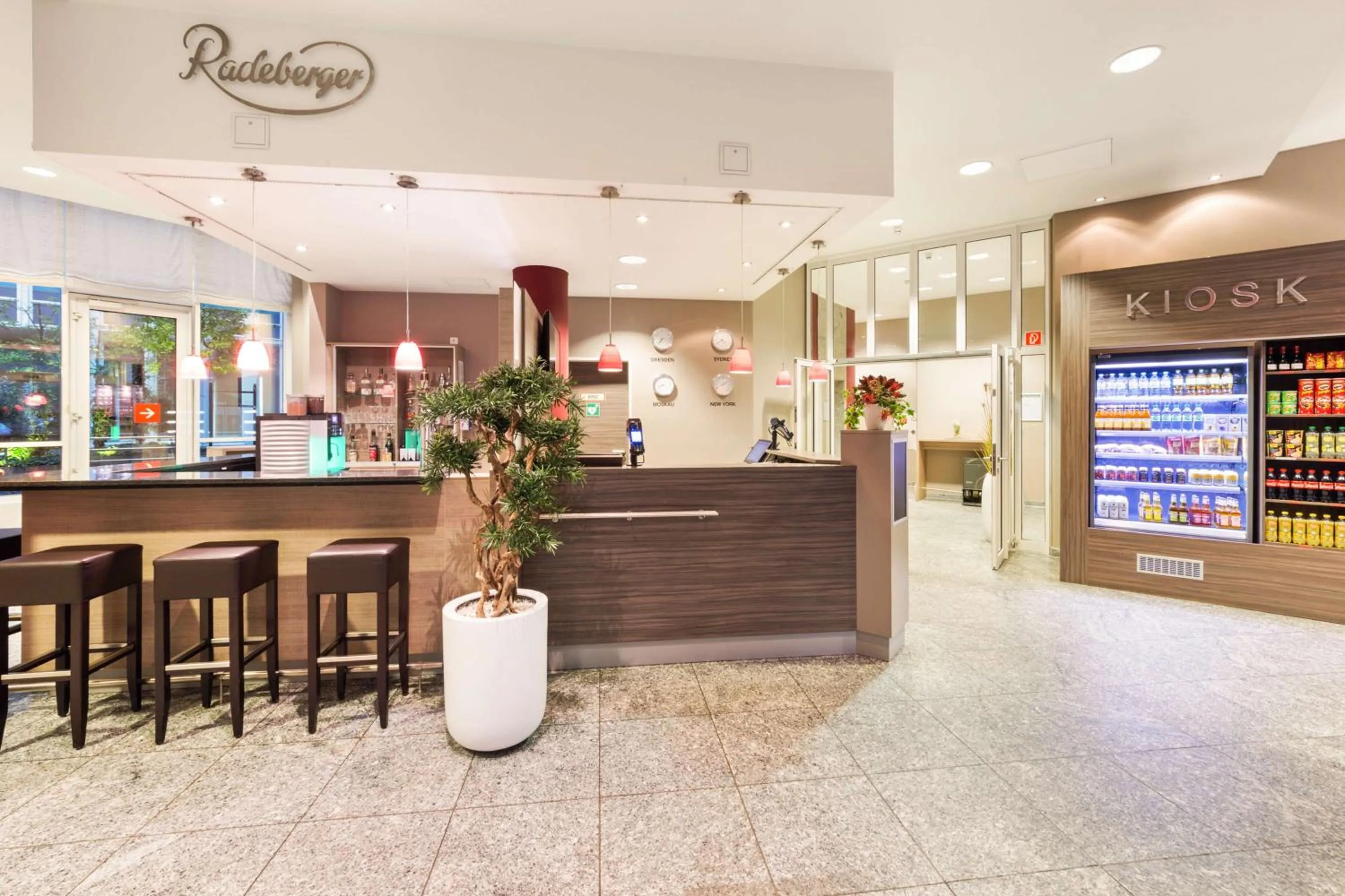 Lounge or bar in Best Western Plus Hotel Dresden City