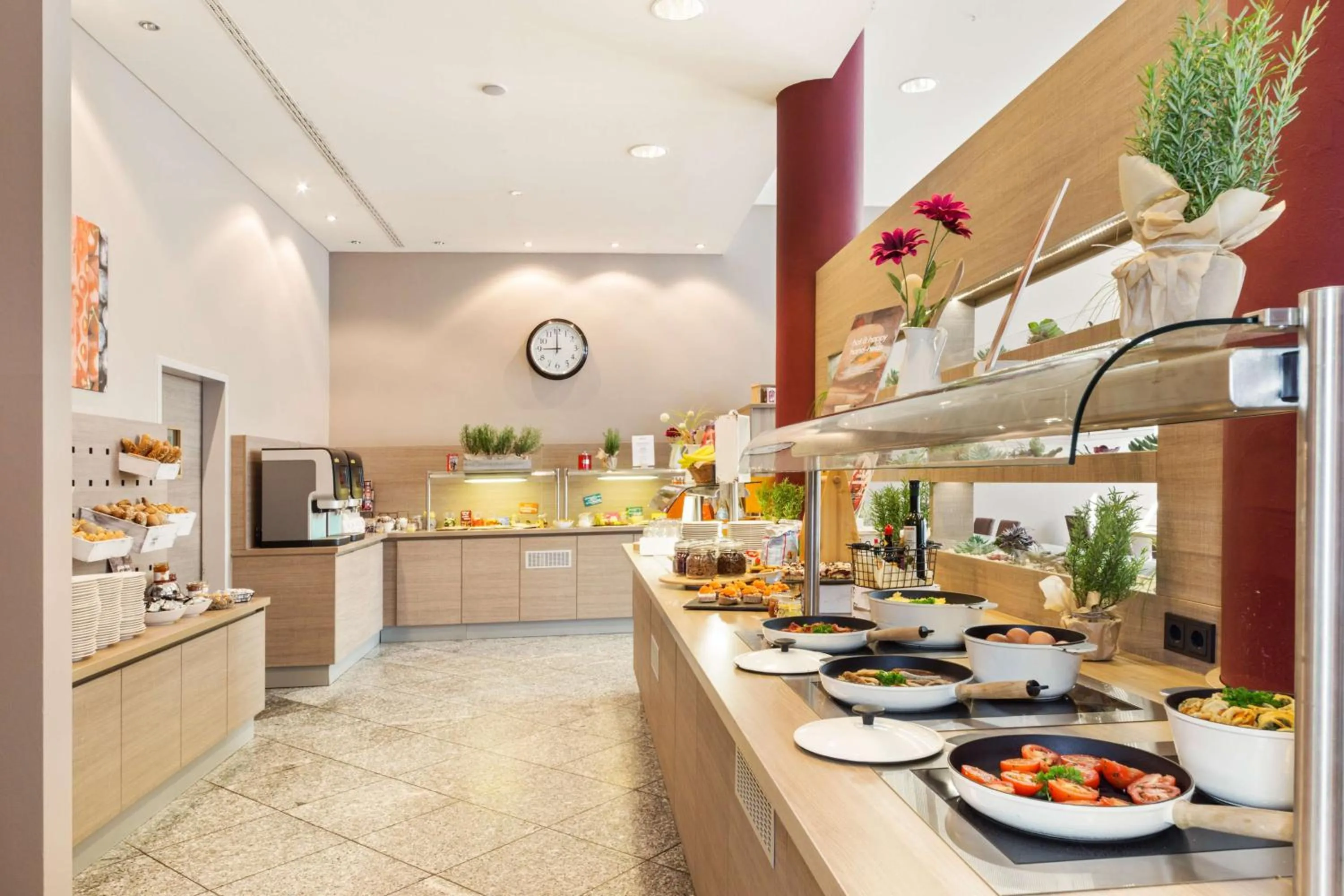 Breakfast in Best Western Plus Hotel Dresden City