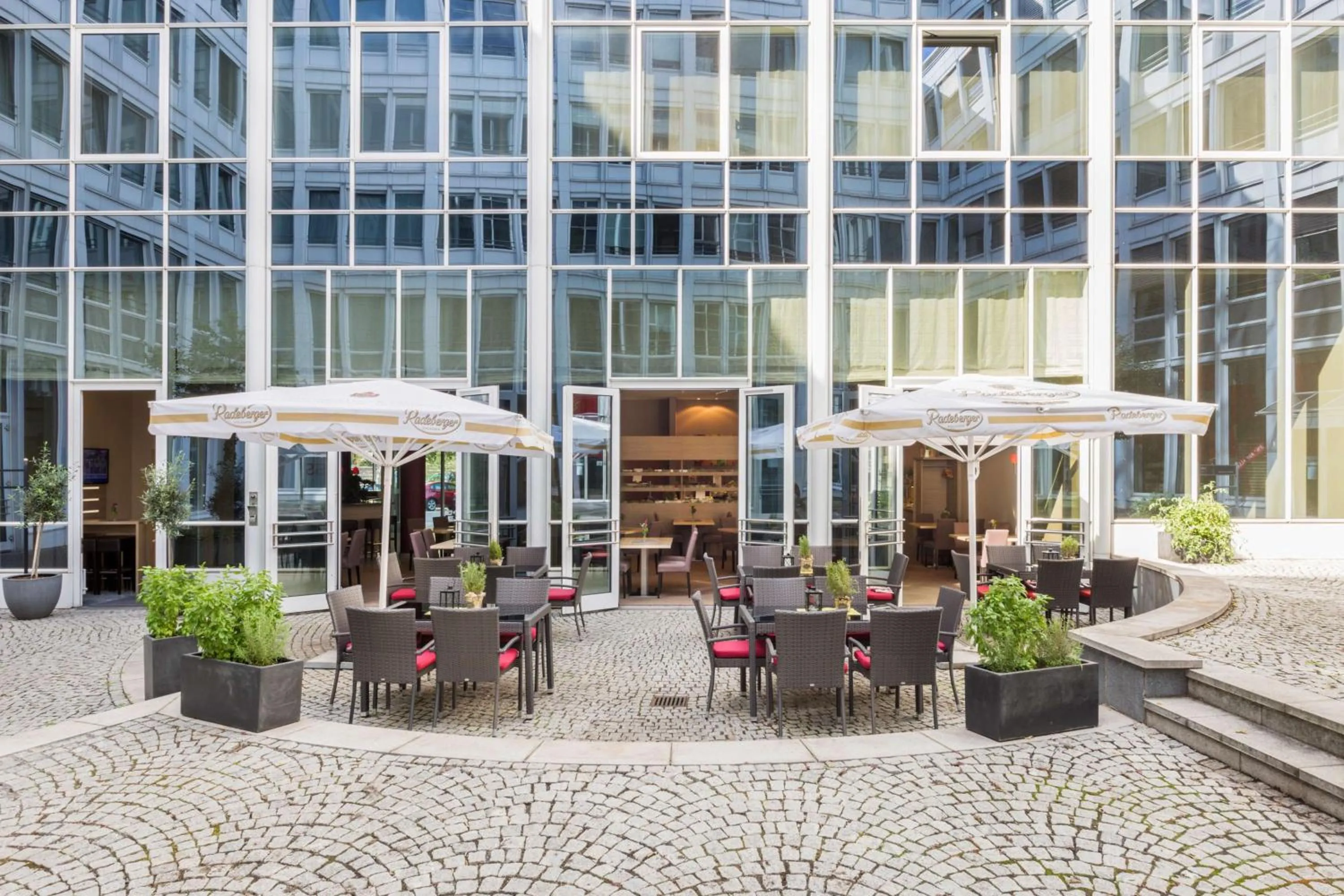 Bedroom in Best Western Plus Hotel Dresden City