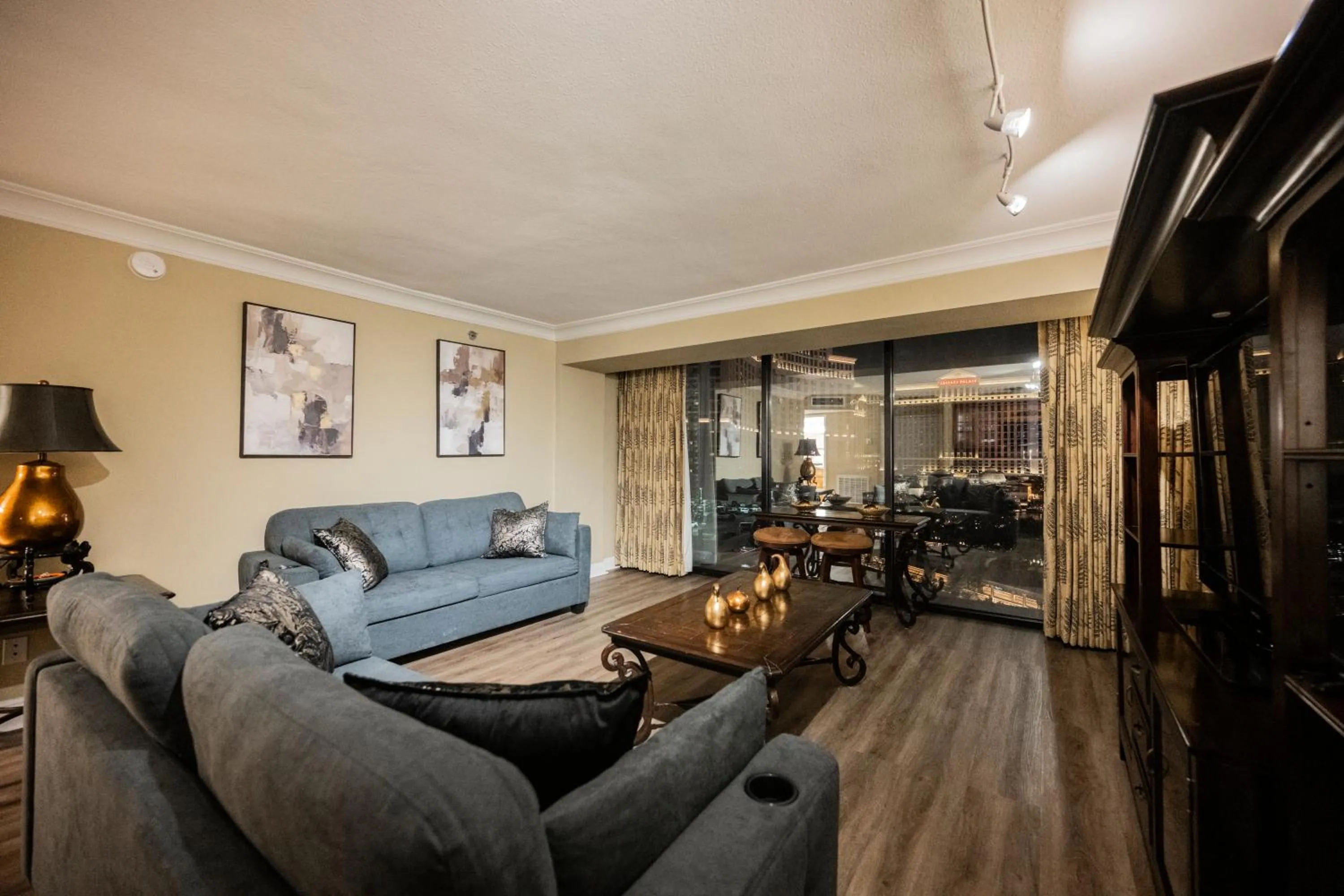 Living room in StripViewSuites at Jockey Club