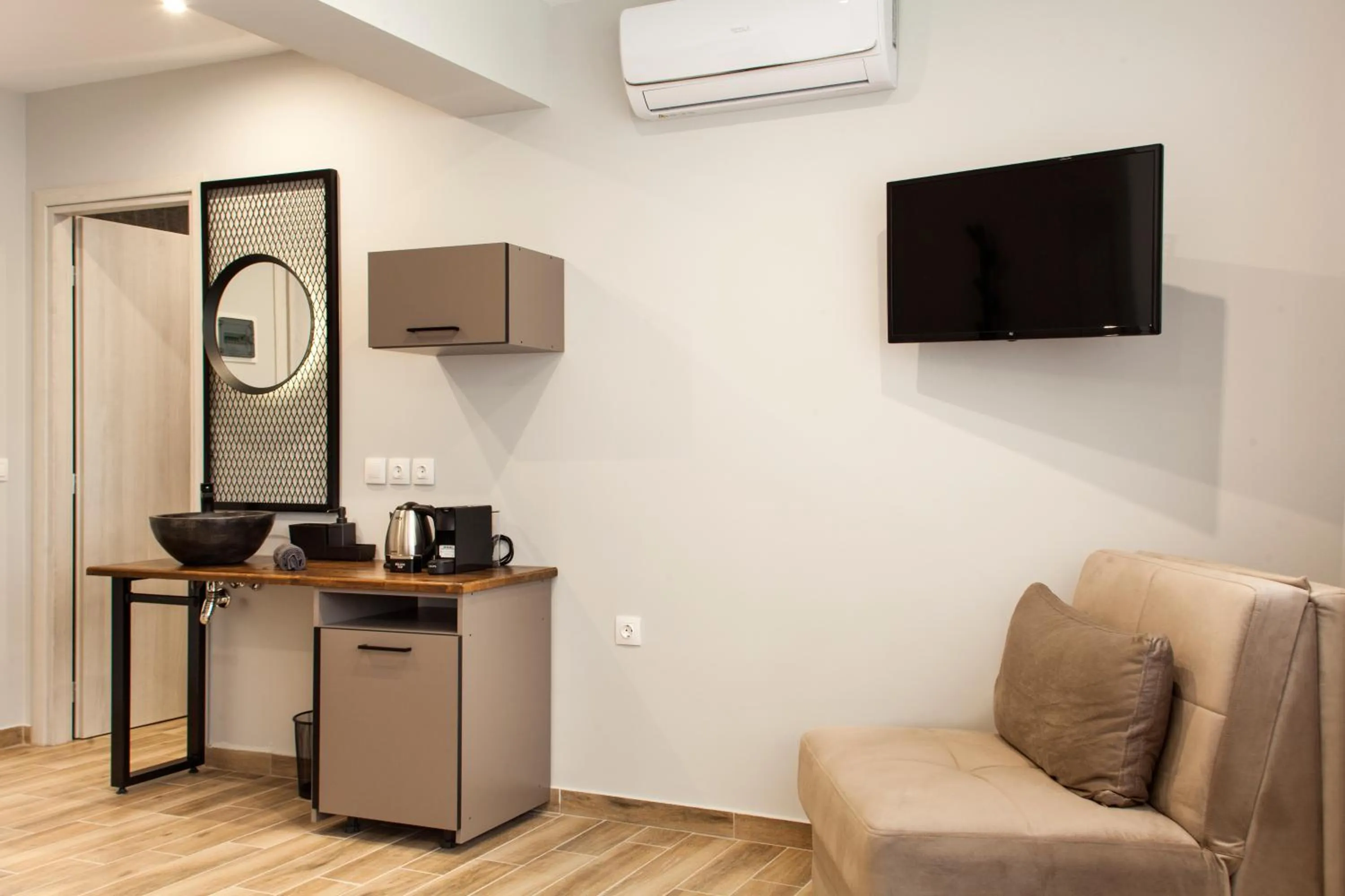 Raise The Heraklion Project