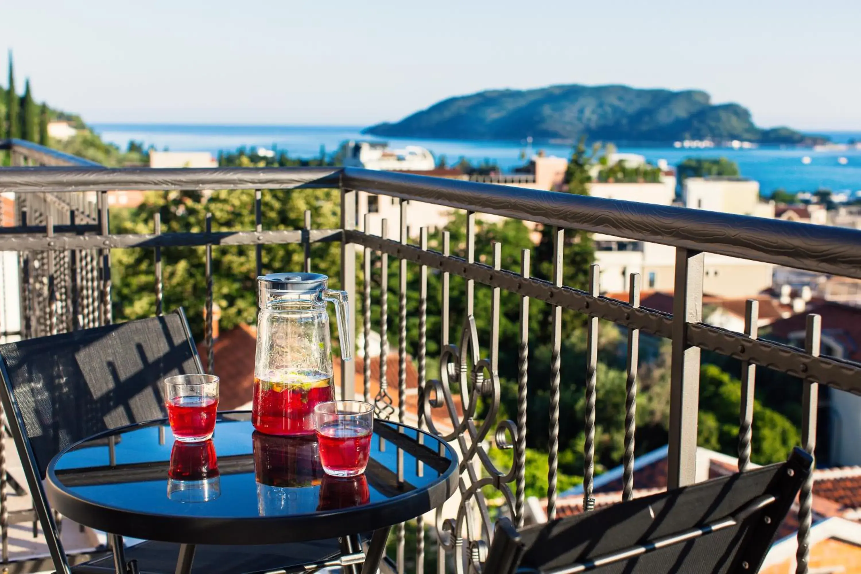 Deluxe Double Room with Sea View in Boutique Hotel Tate By Aycon Deluxe Double Room with Sea View in Boutique Hotel Tate By Aycon