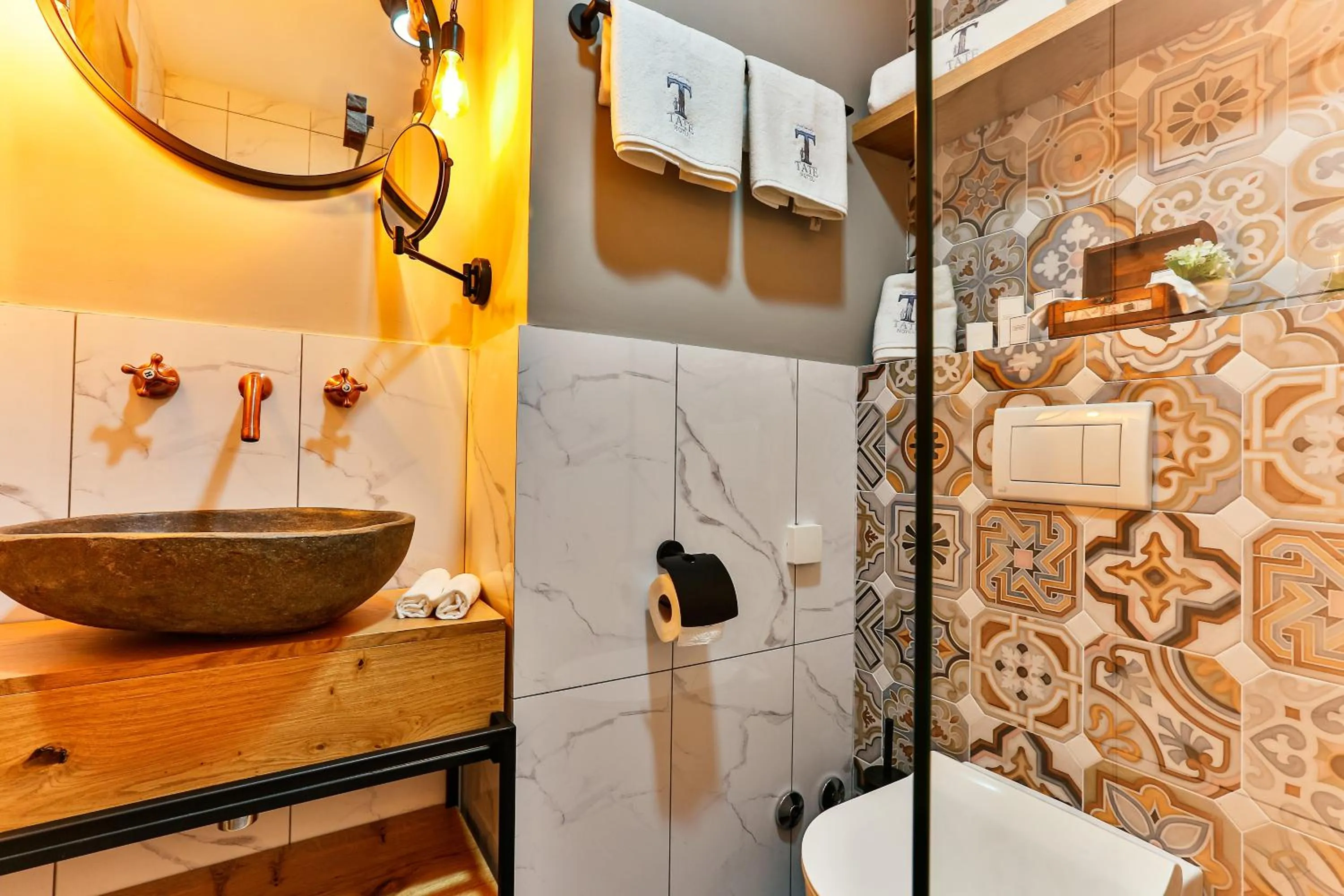 Bathroom in Boutique Hotel Tate By Aycon