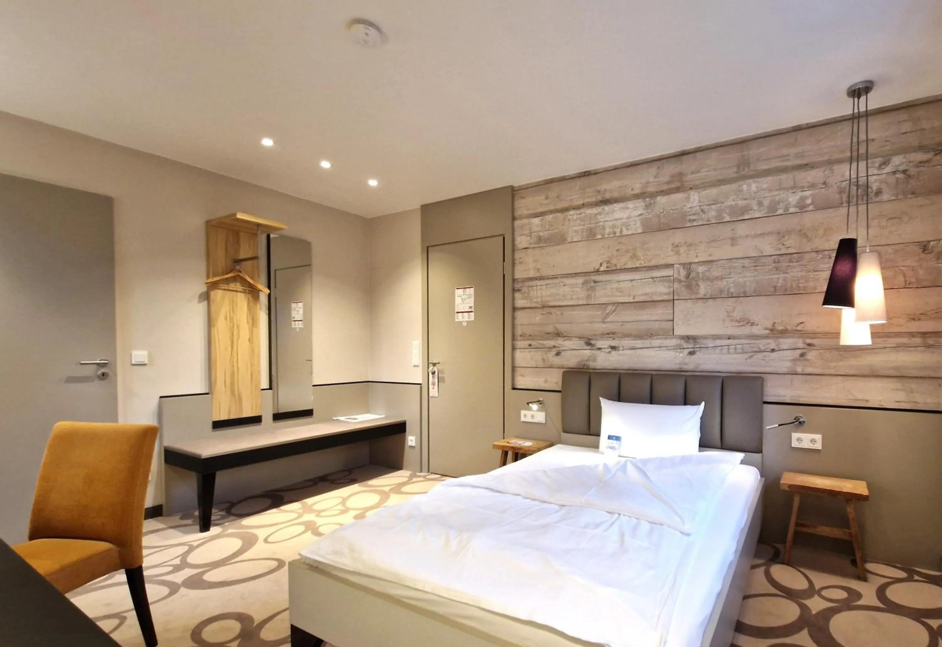 Photo of the whole room, Bed in Ringhotel Schorfheide I Waldresort Werbellinsee