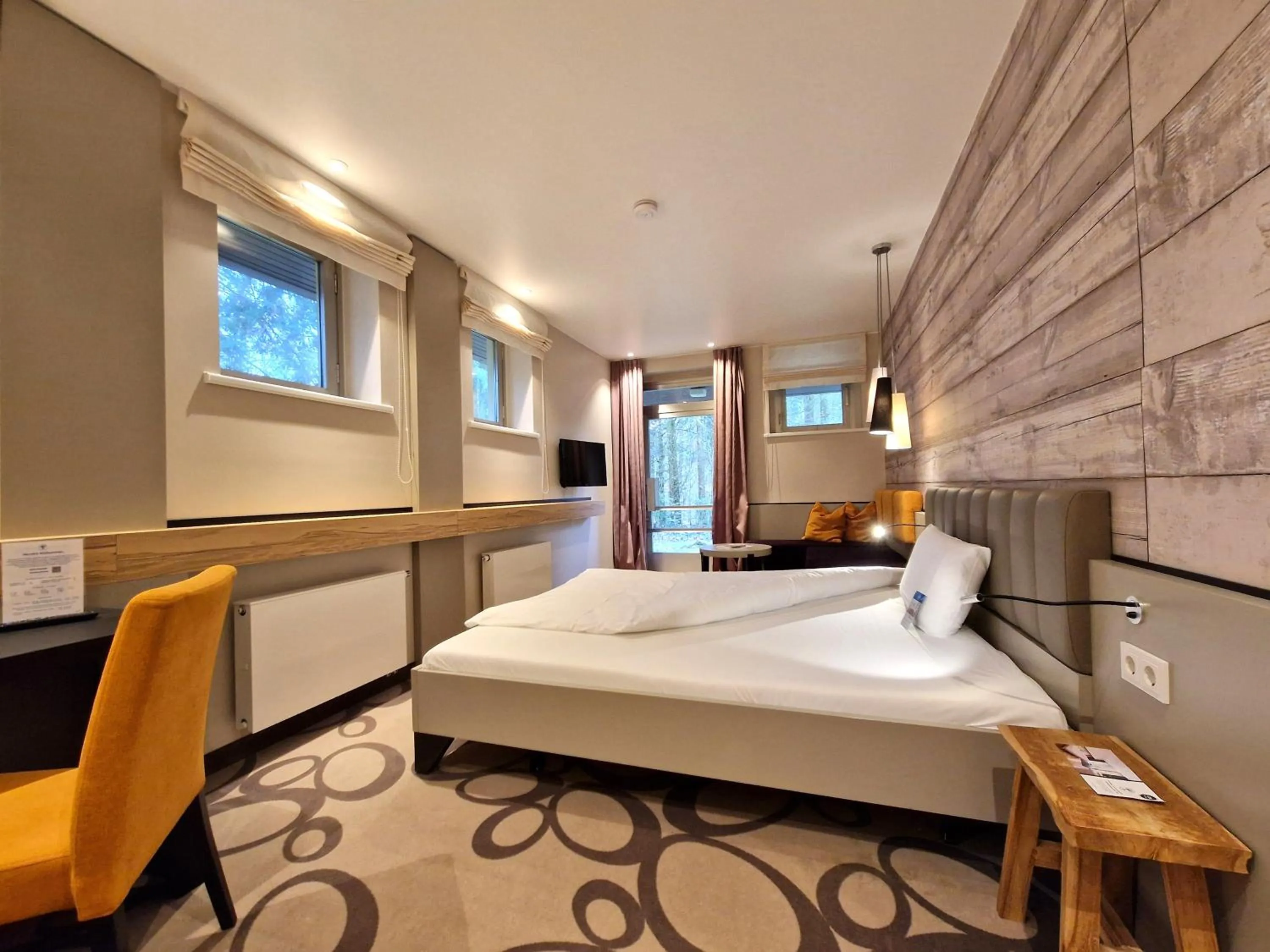 Photo of the whole room, Bed in Ringhotel Schorfheide I Waldresort Werbellinsee