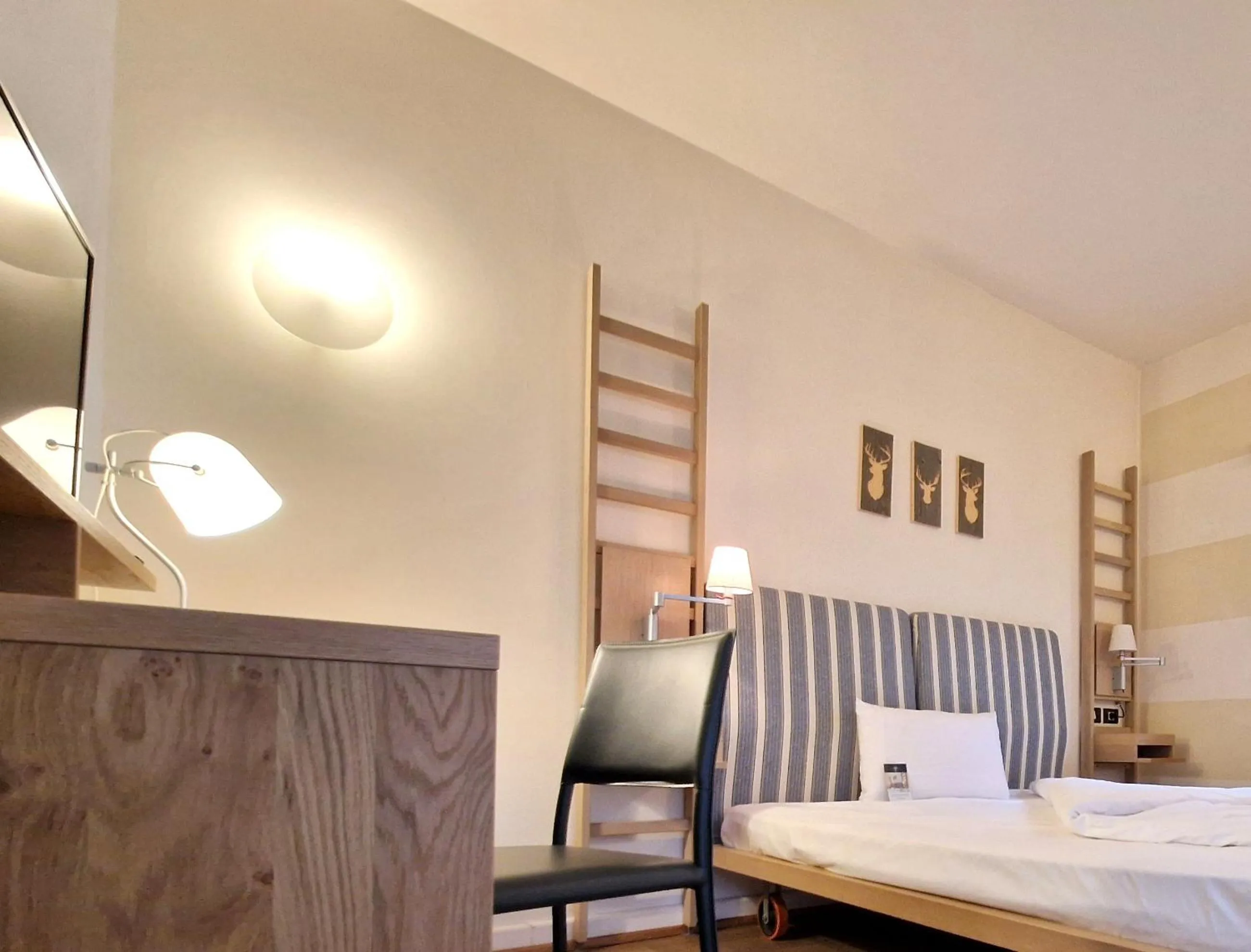 Photo of the whole room, Bed in Ringhotel Schorfheide I Waldresort Werbellinsee