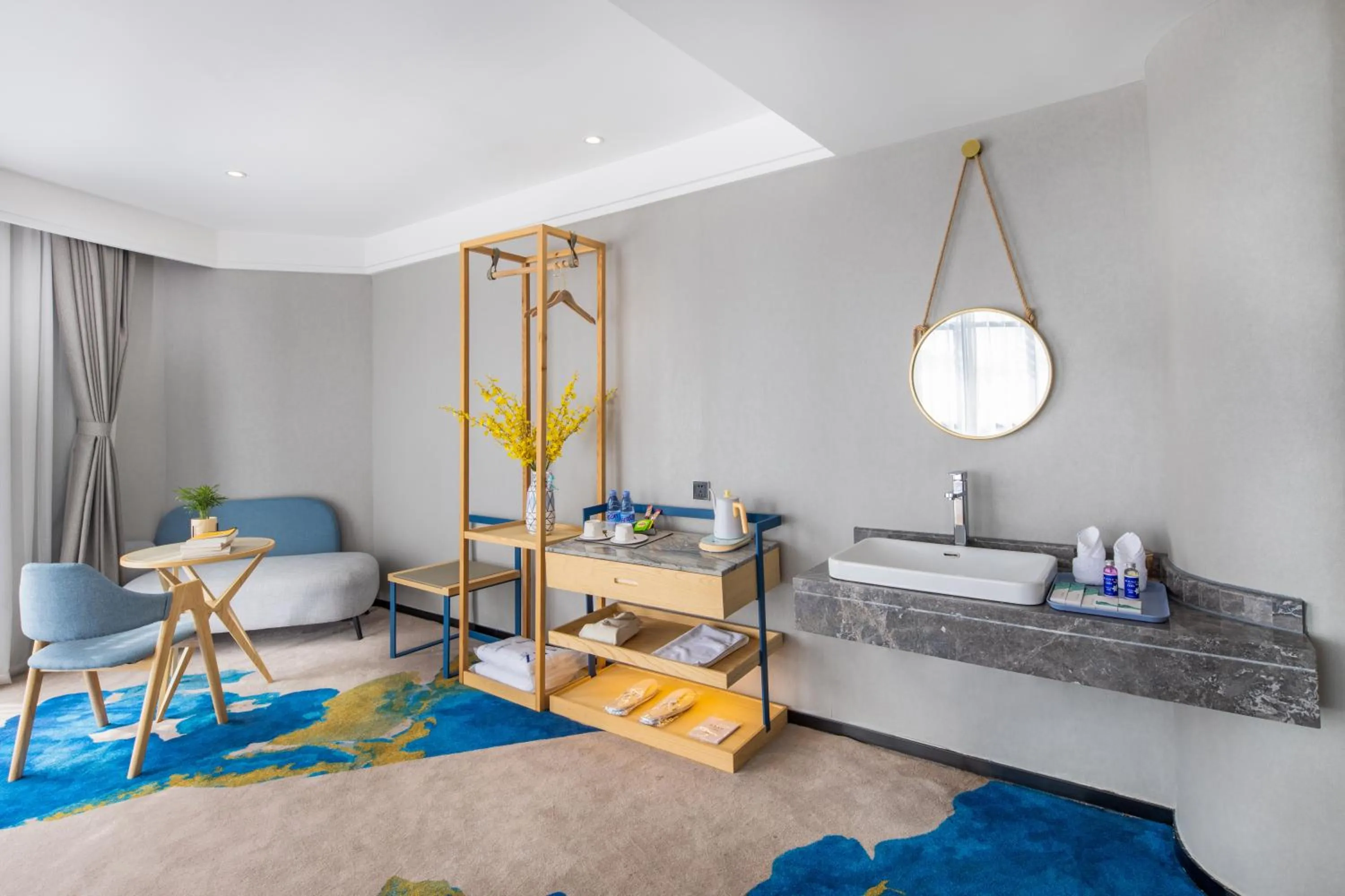 hair dresser in Shenzhen Yanan Hotel