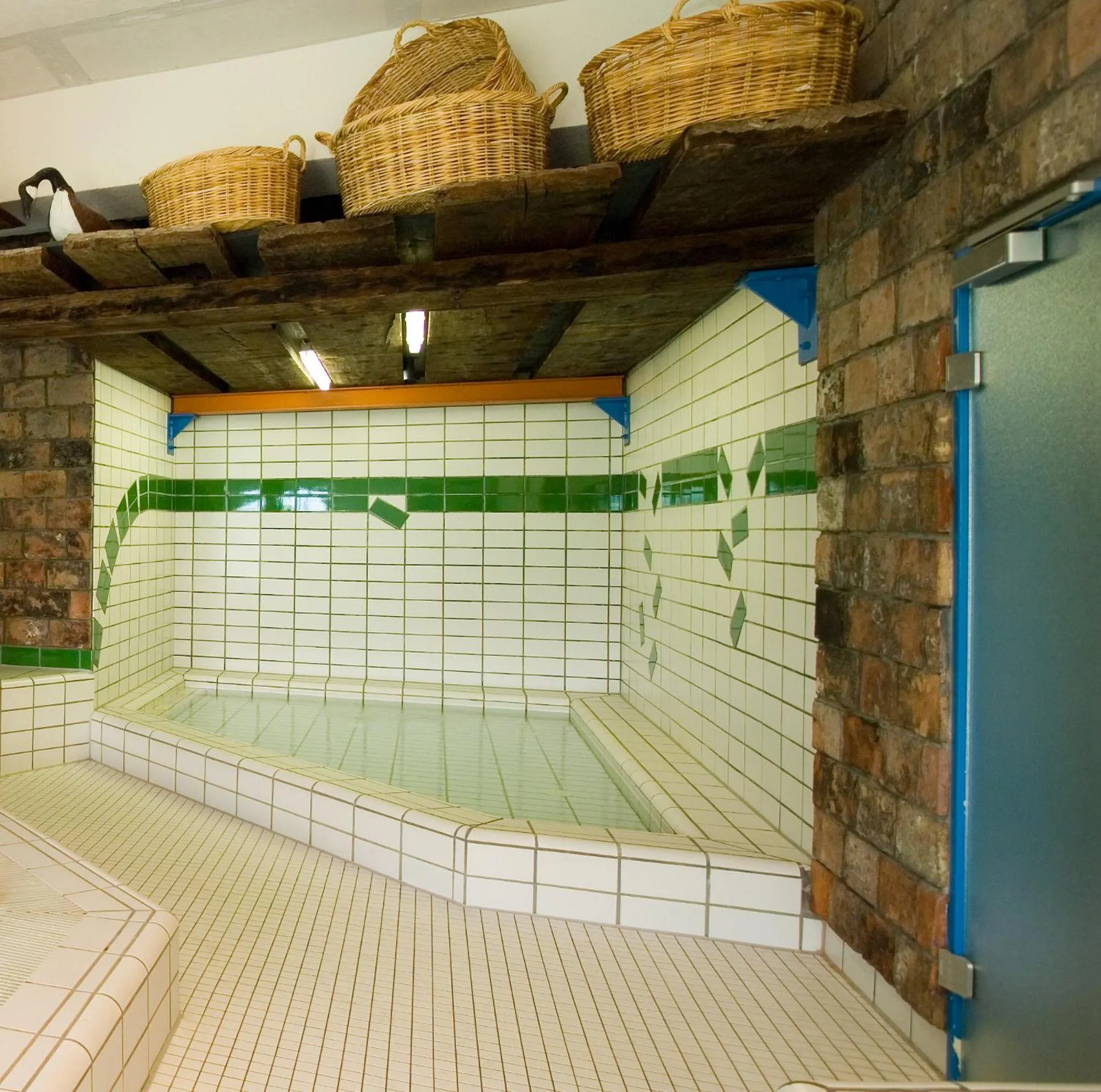 Swimming pool in Appartement-Hotel Seespitz