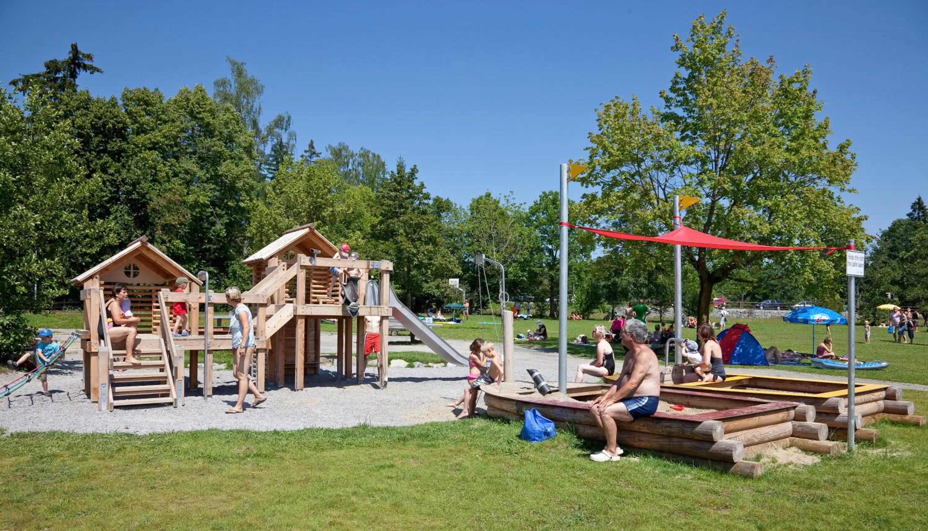 Children play ground in Appartement-Hotel Seespitz