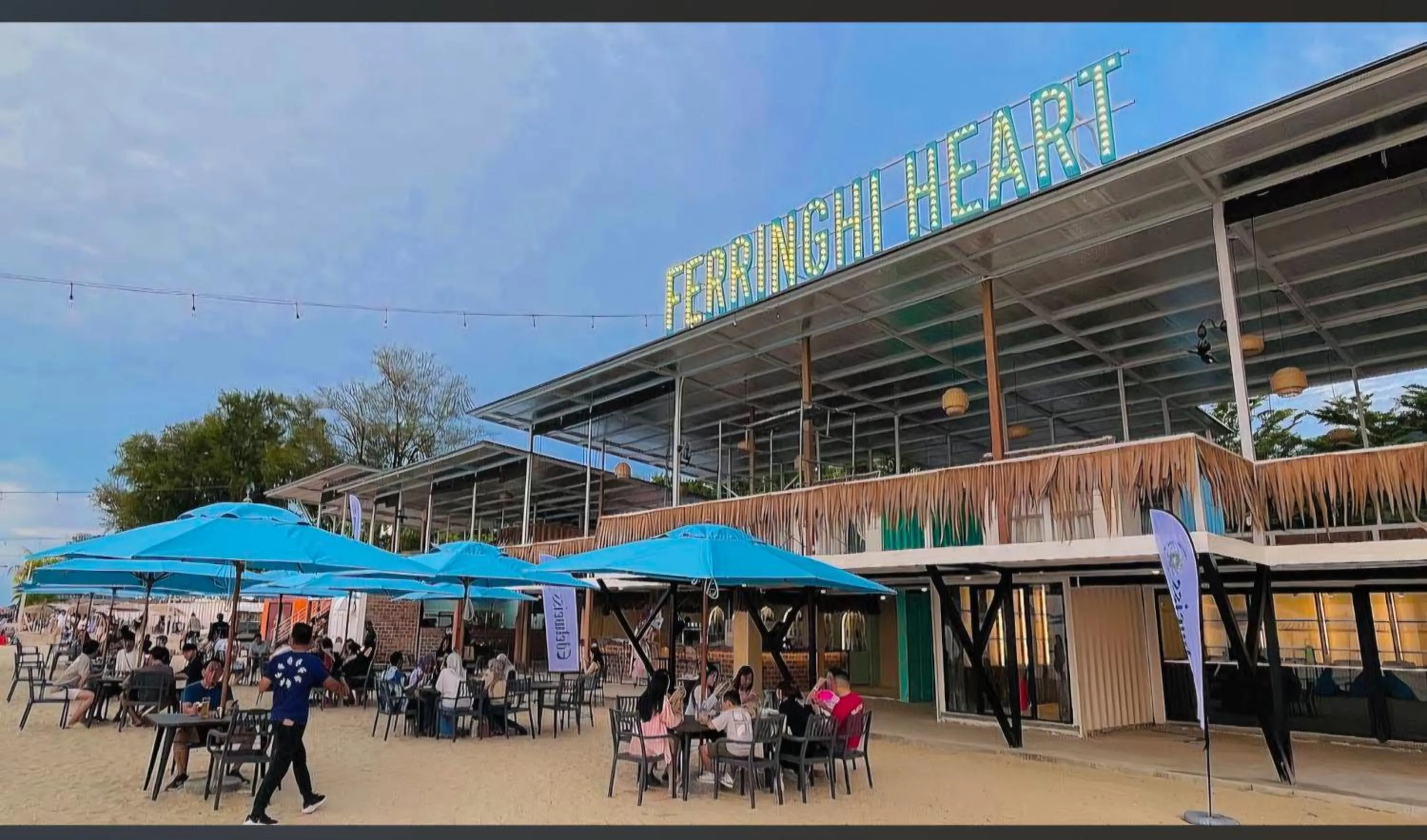 Deluxe VIP Seaview Batu Ferringhi 1503 - 3 Rooms