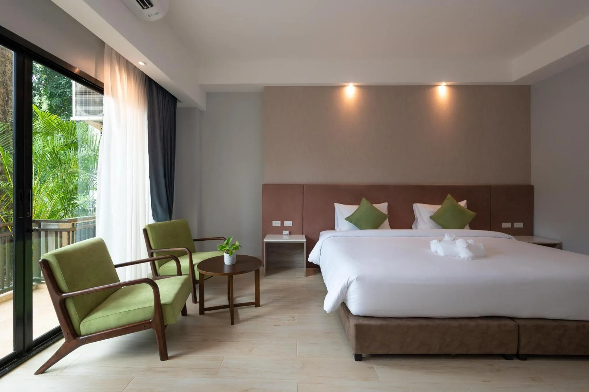 Decorative detail, Bed in Phumontra Resort Nakhon Nayok