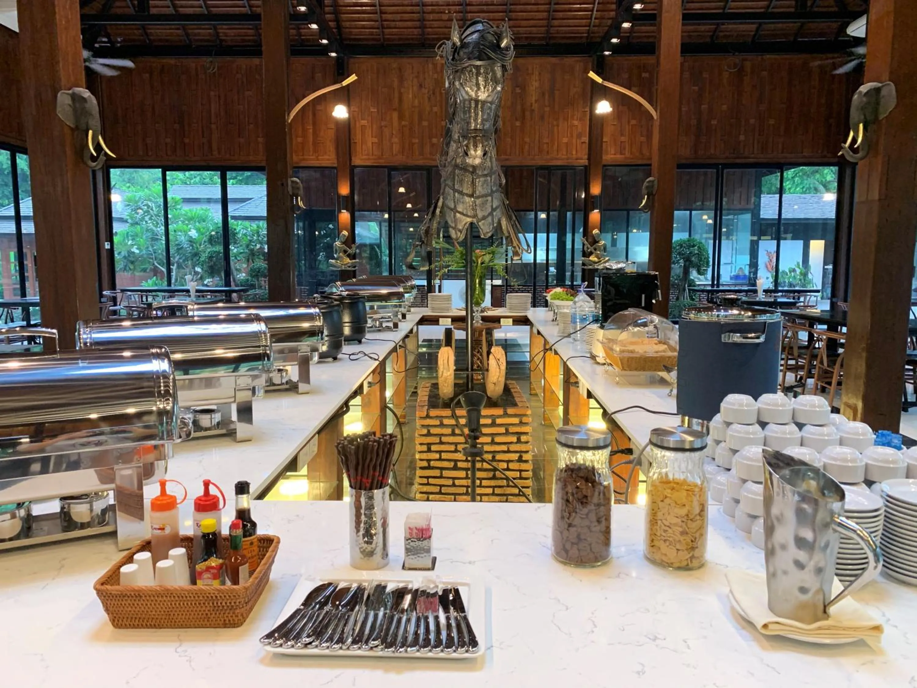 Buffet breakfast in Phumontra Resort Nakhon Nayok