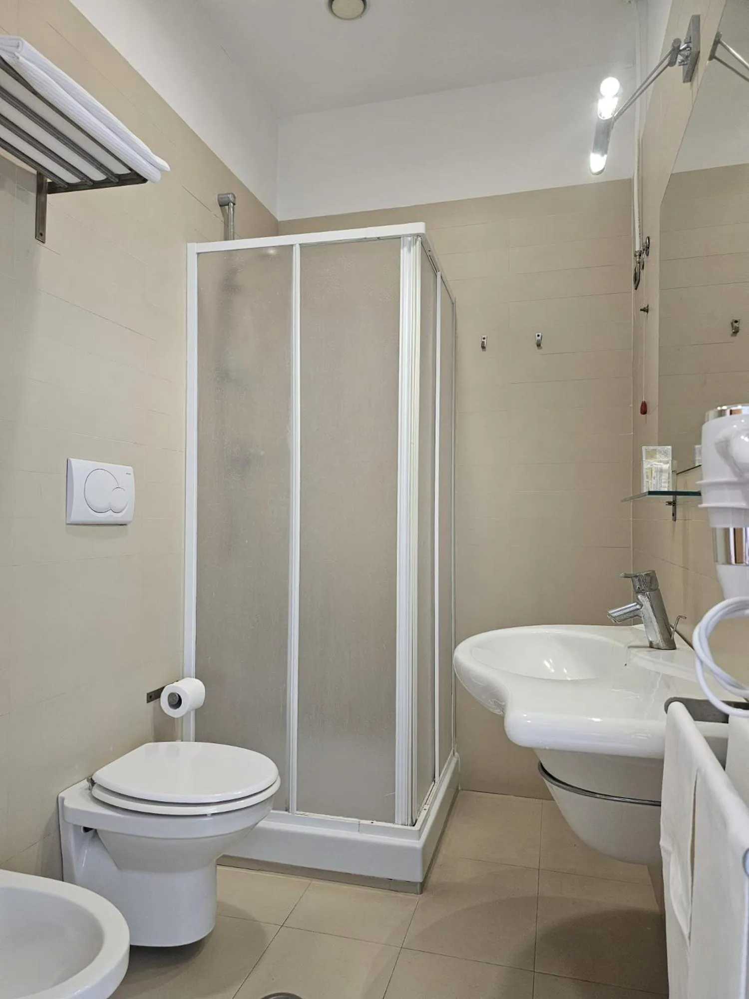 Shower in Casa Rossa 1888