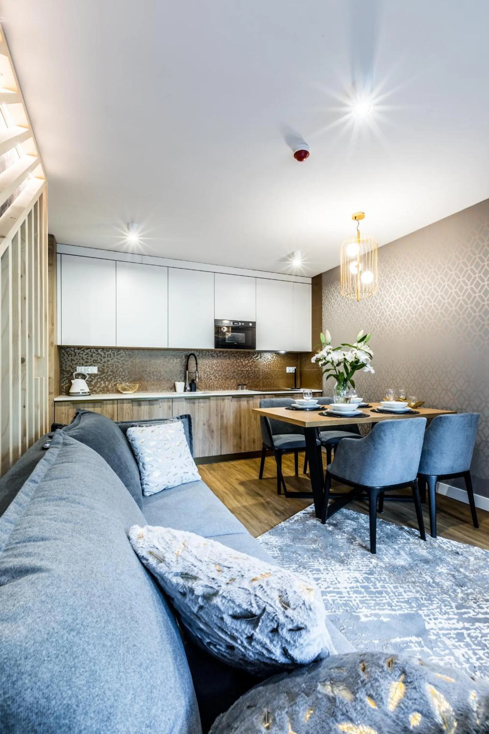 TV and multimedia in Aparthotel Prestige & SPA