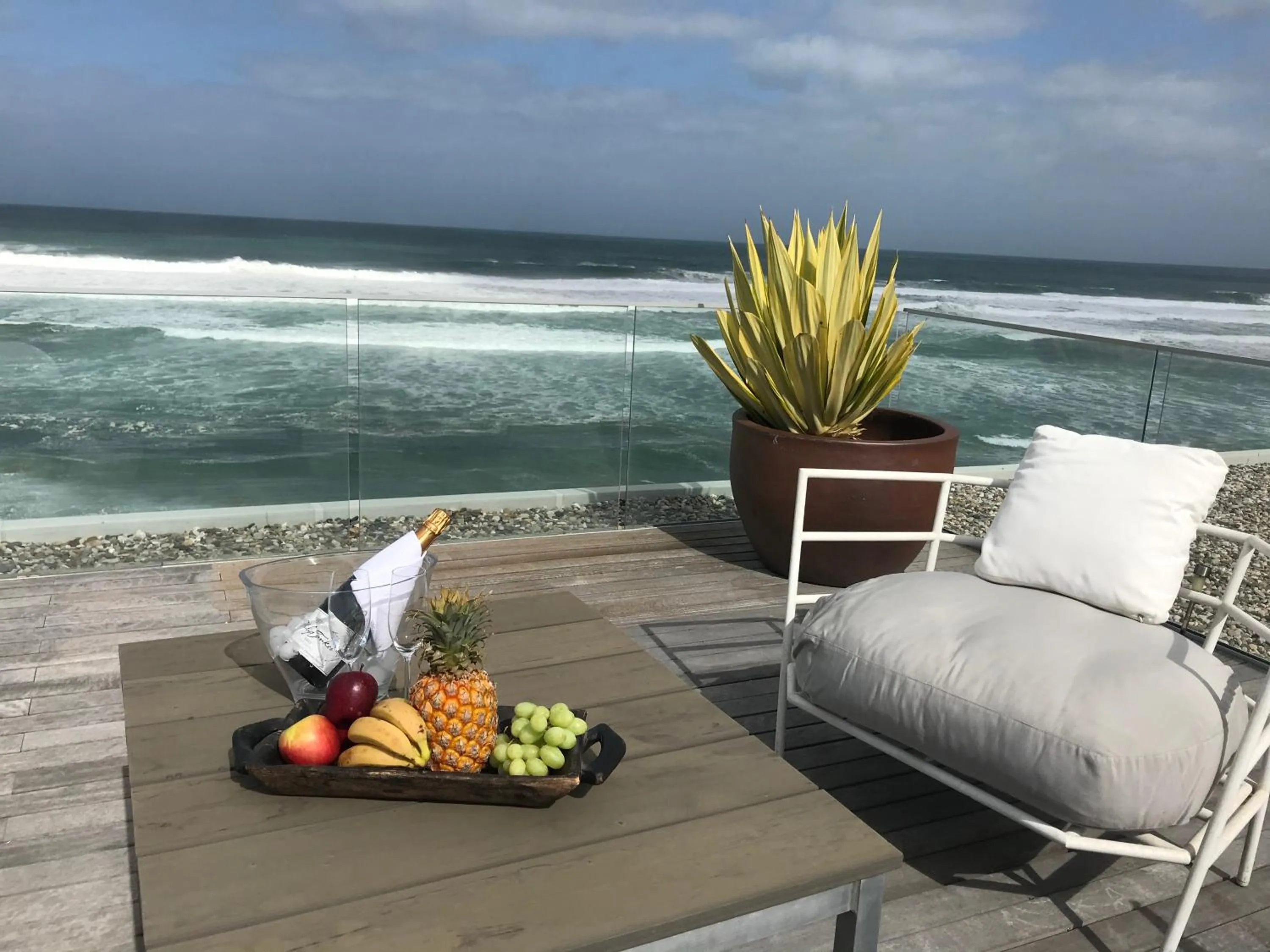 Balcony/Terrace in The Ocean View Guest House
