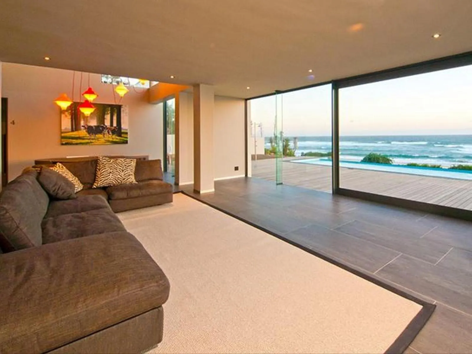 Property building, Bed in The Ocean View Guest House