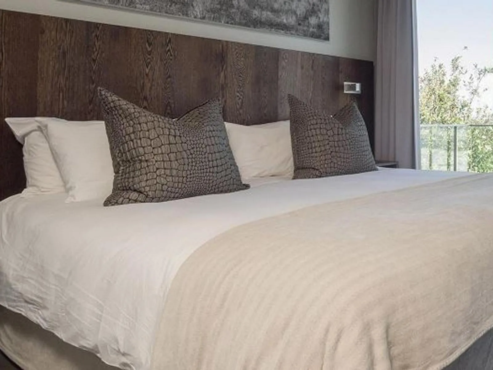 Bedroom, Bed in The Ocean View Guest House