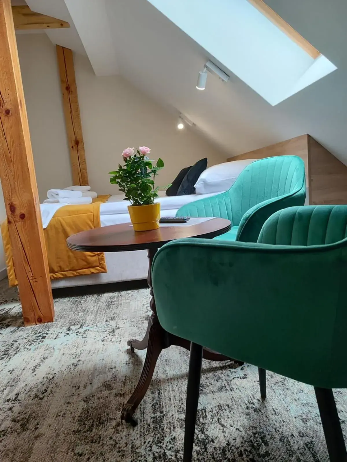 Comfort Triple Room - single occupancy in Aparthotel Jurowiecka 60 Comfort Triple Room - single occupancy in Aparthotel Jurowiecka 60