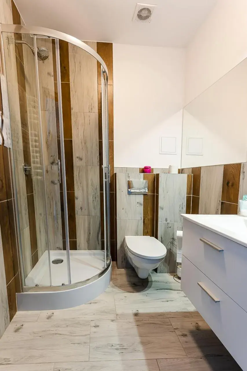 Large Double Room in Hostel Północna 61 Large Double Room in Hostel Północna 61