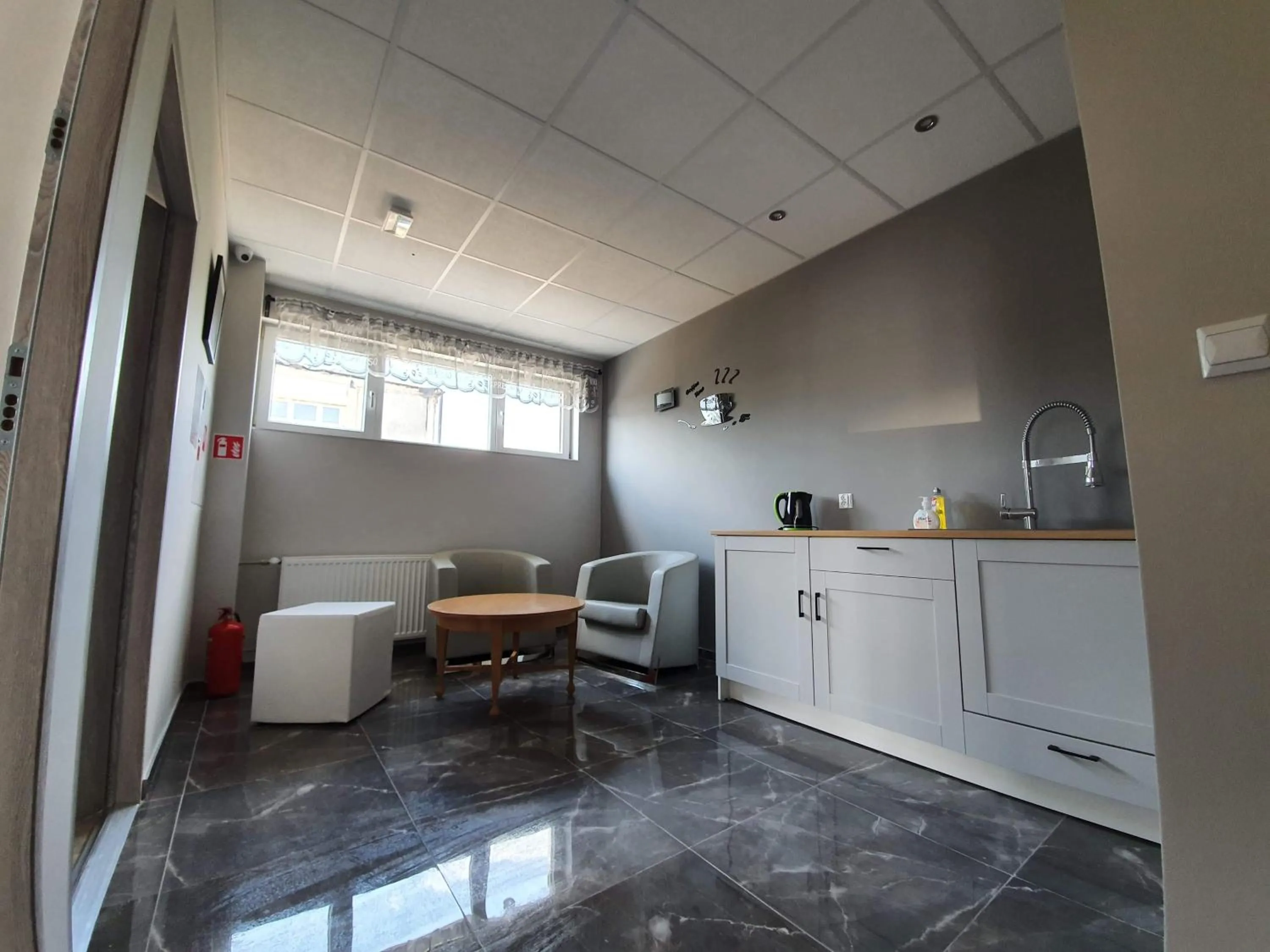 Kitchen or kitchenette in Hostel Północna 61