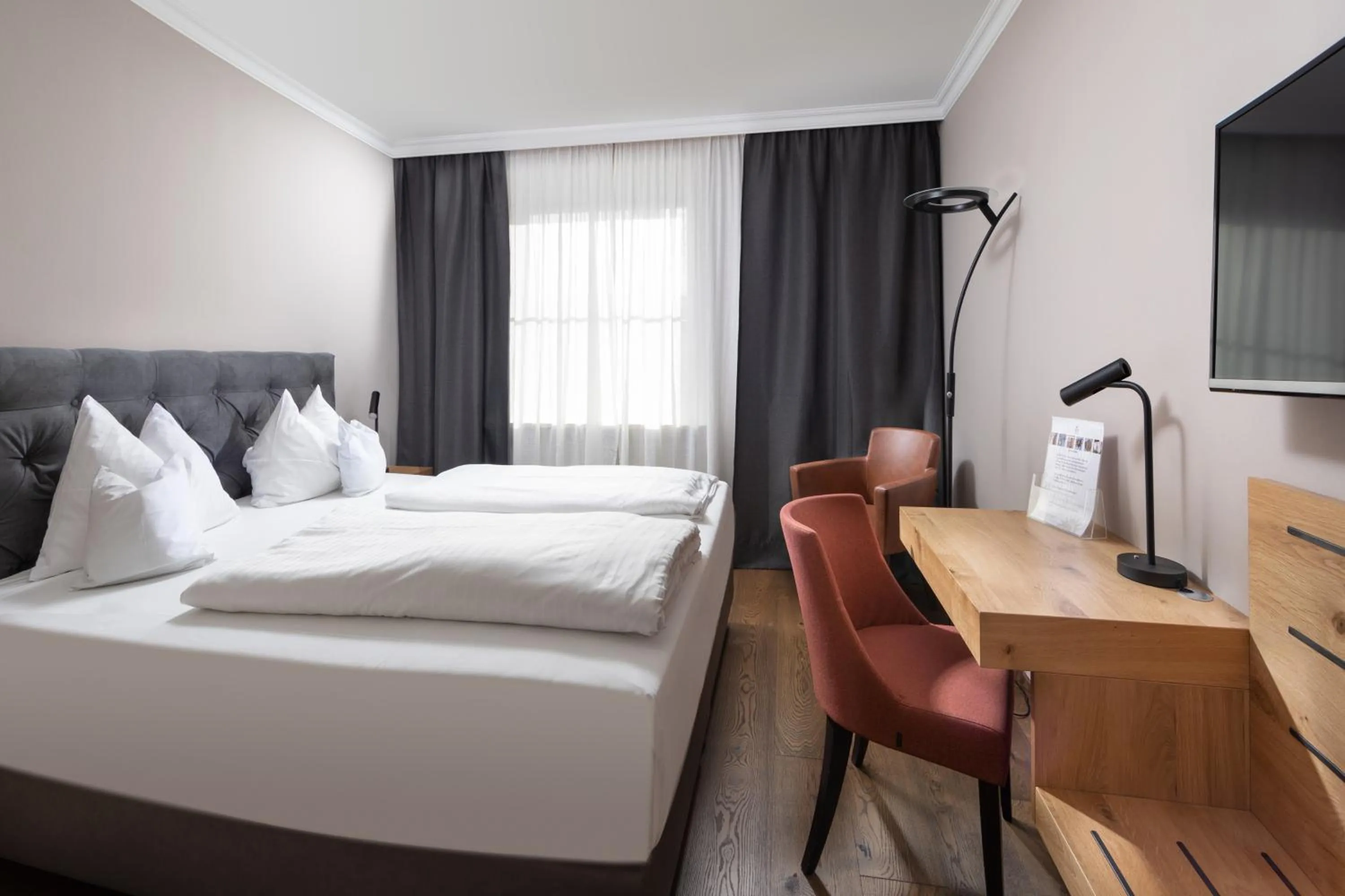 Bed in Hotel Goldene Sonne