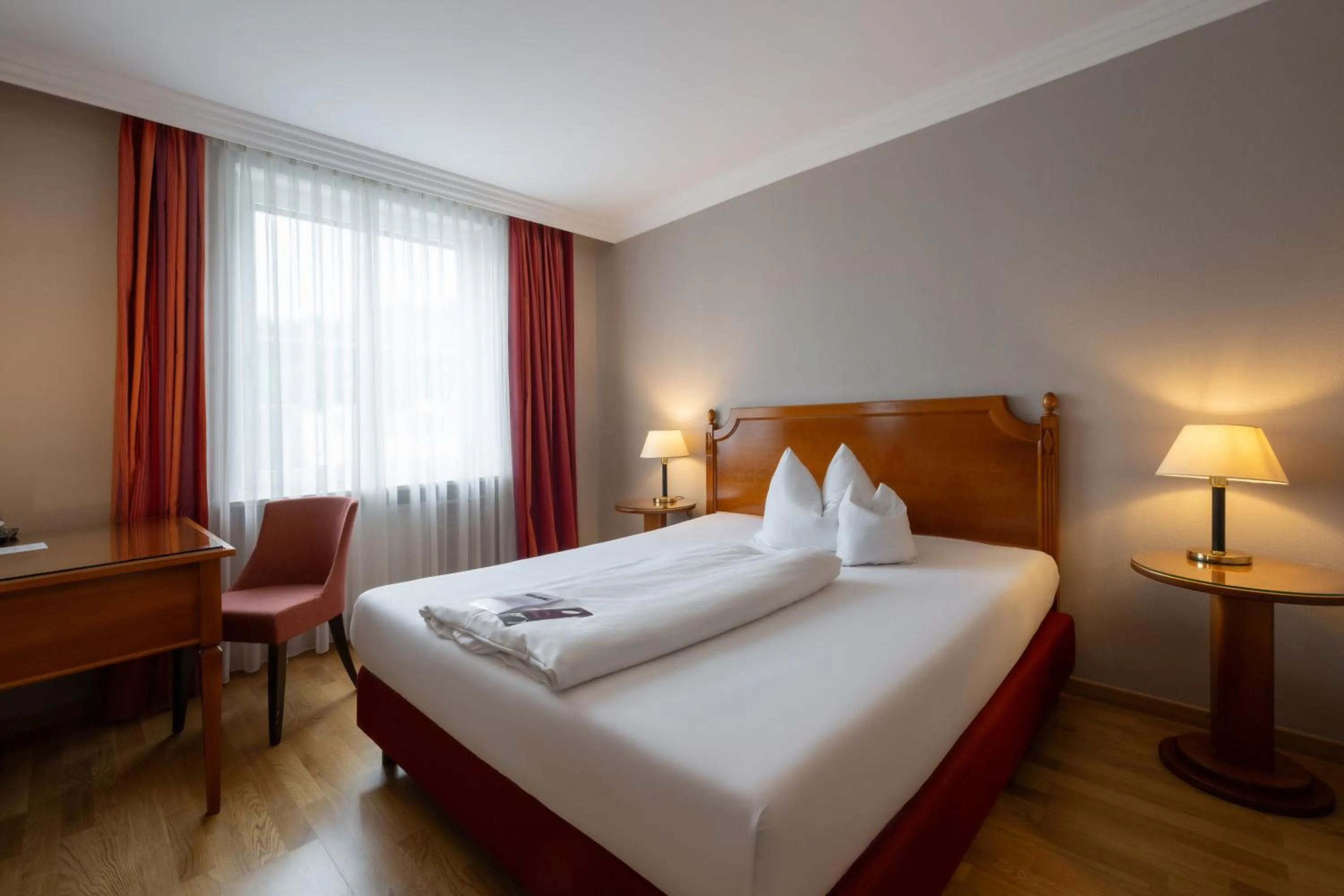 Bed in Hotel Goldene Sonne