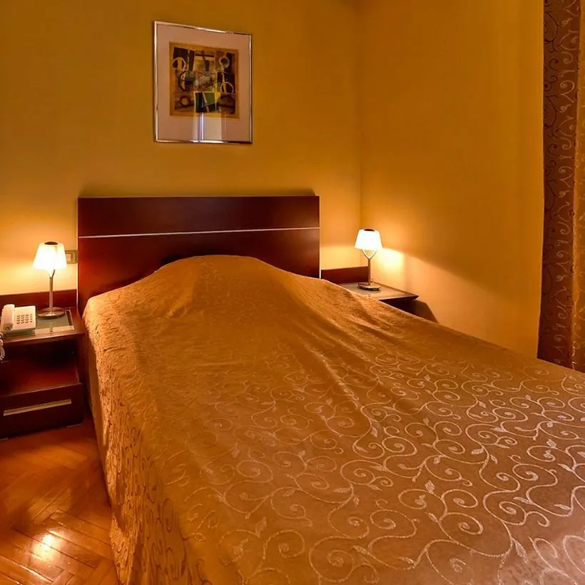 Bed in Hotel President garni