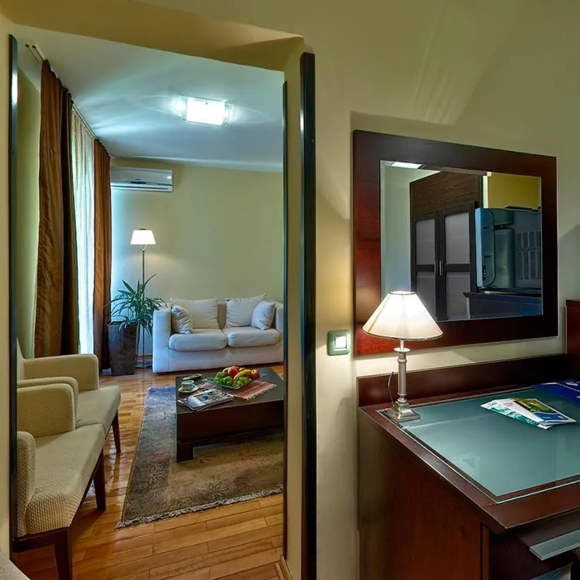 Bed in Hotel President garni