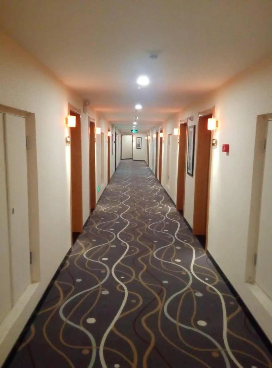 7 Days Premium Linfen Pingyang South Street Branch