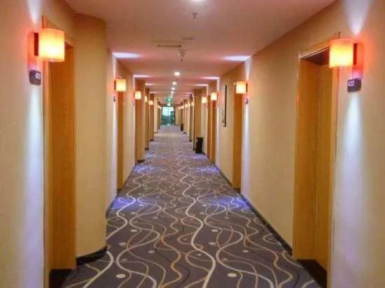 7 Days Premium Hami City Government Branch