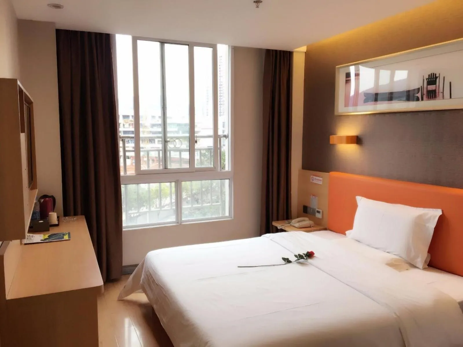 Bed in 7Days Premium Chongqing Yunyang Chengzhong Commercial Street Branch