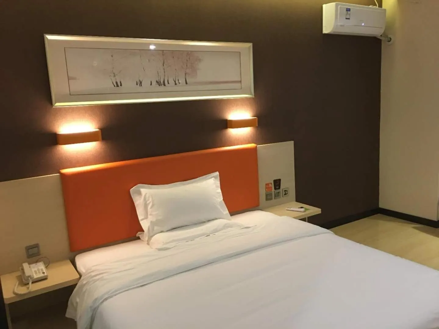Bed in 7Days Premium Shijiazhuang Luquan Shangzhuang Branch