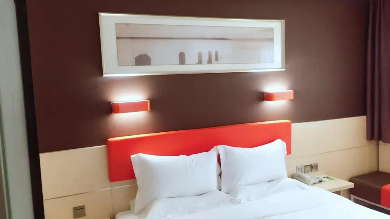 Bed in 7Days Premium Shenzhen Songgang Yanchuan Branch