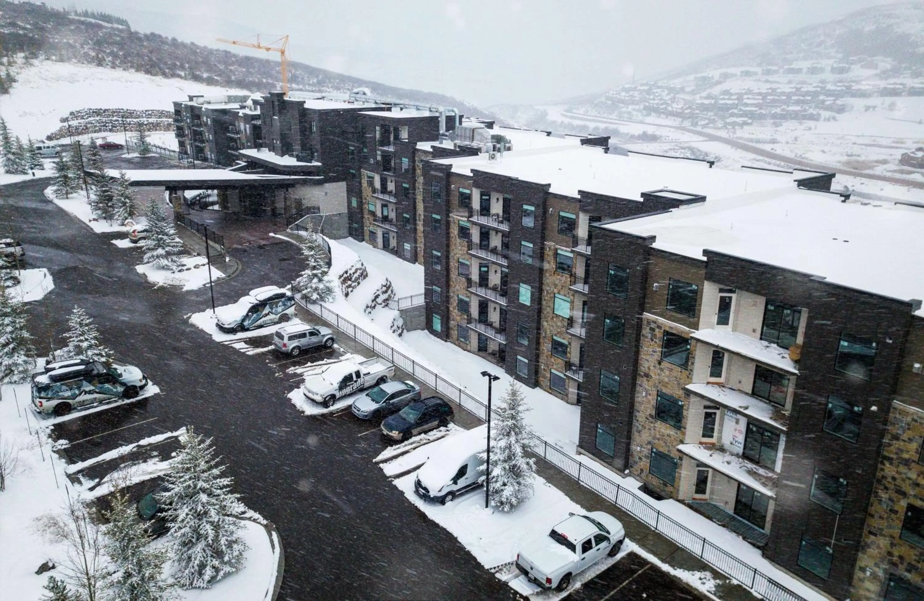 Property building in Black Rock Mountain Resort