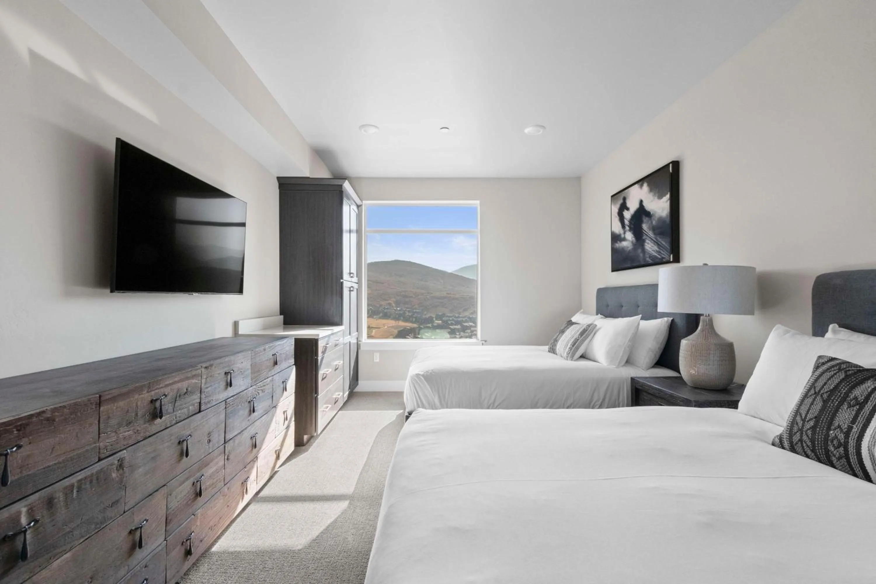 Bedroom, Bed in Black Rock Mountain Resort
