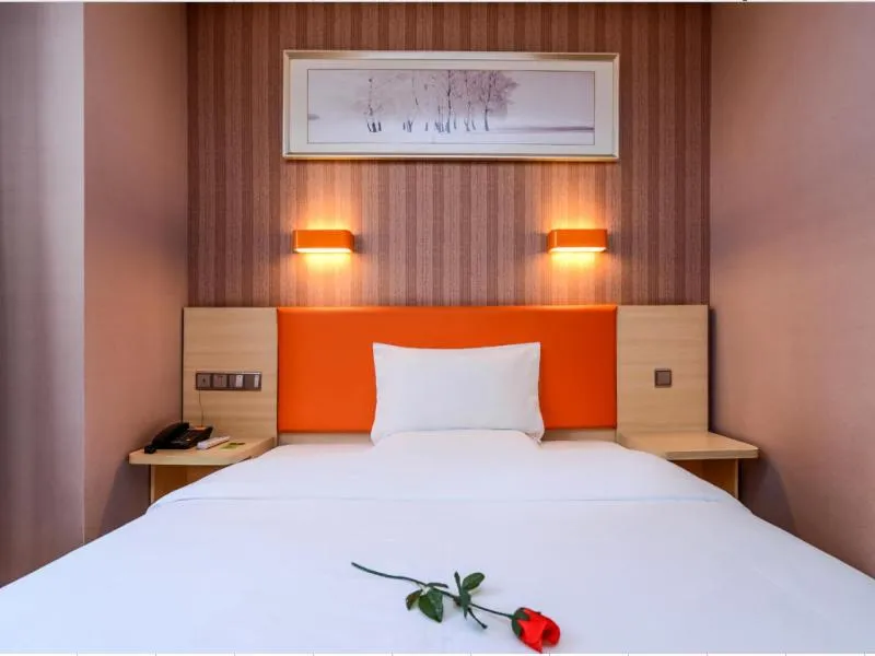 Bed in 7Days Premium Chongqing Jiefangbei Pedestrian Street Branch