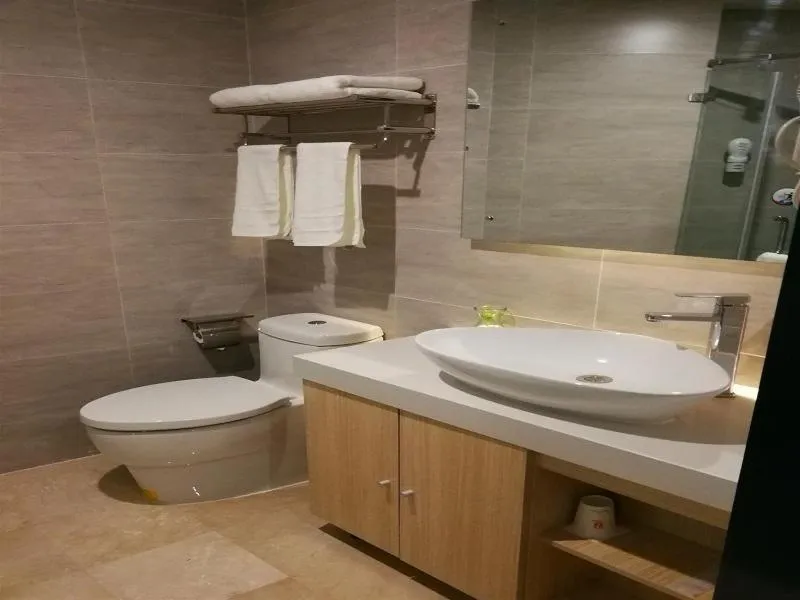 7Days Premium Dalian Xinghai Square Xi'an Road Subway Station Branch