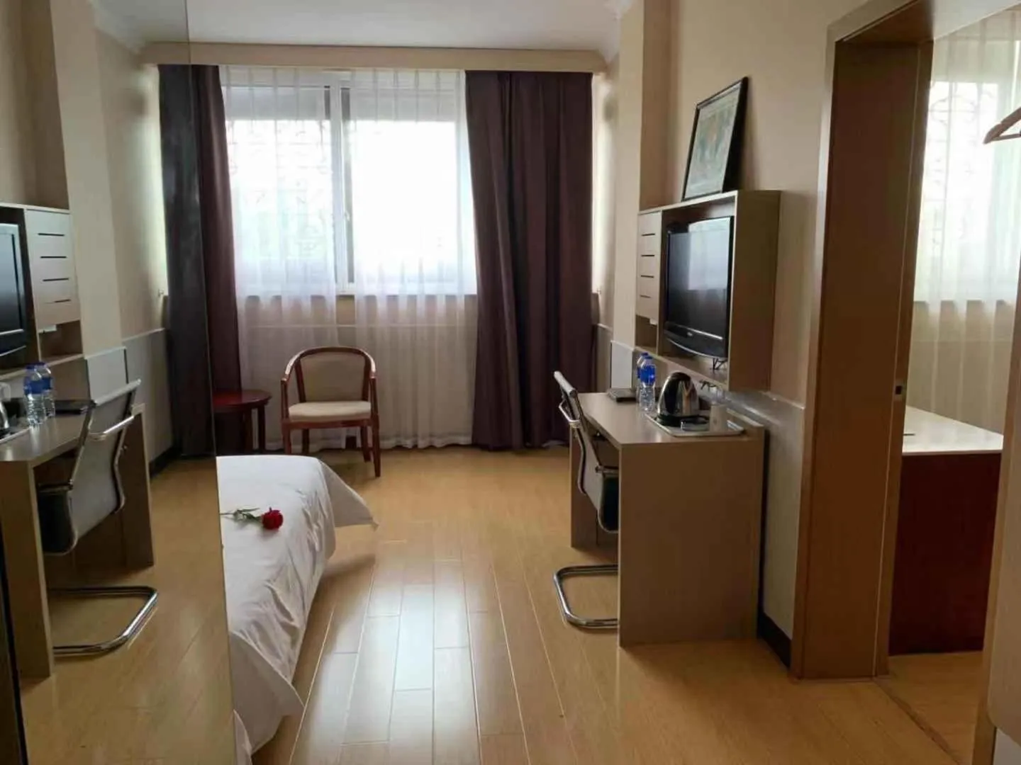 Bed in 7Days Premium Suzhou Tongli Ancient Town Branch