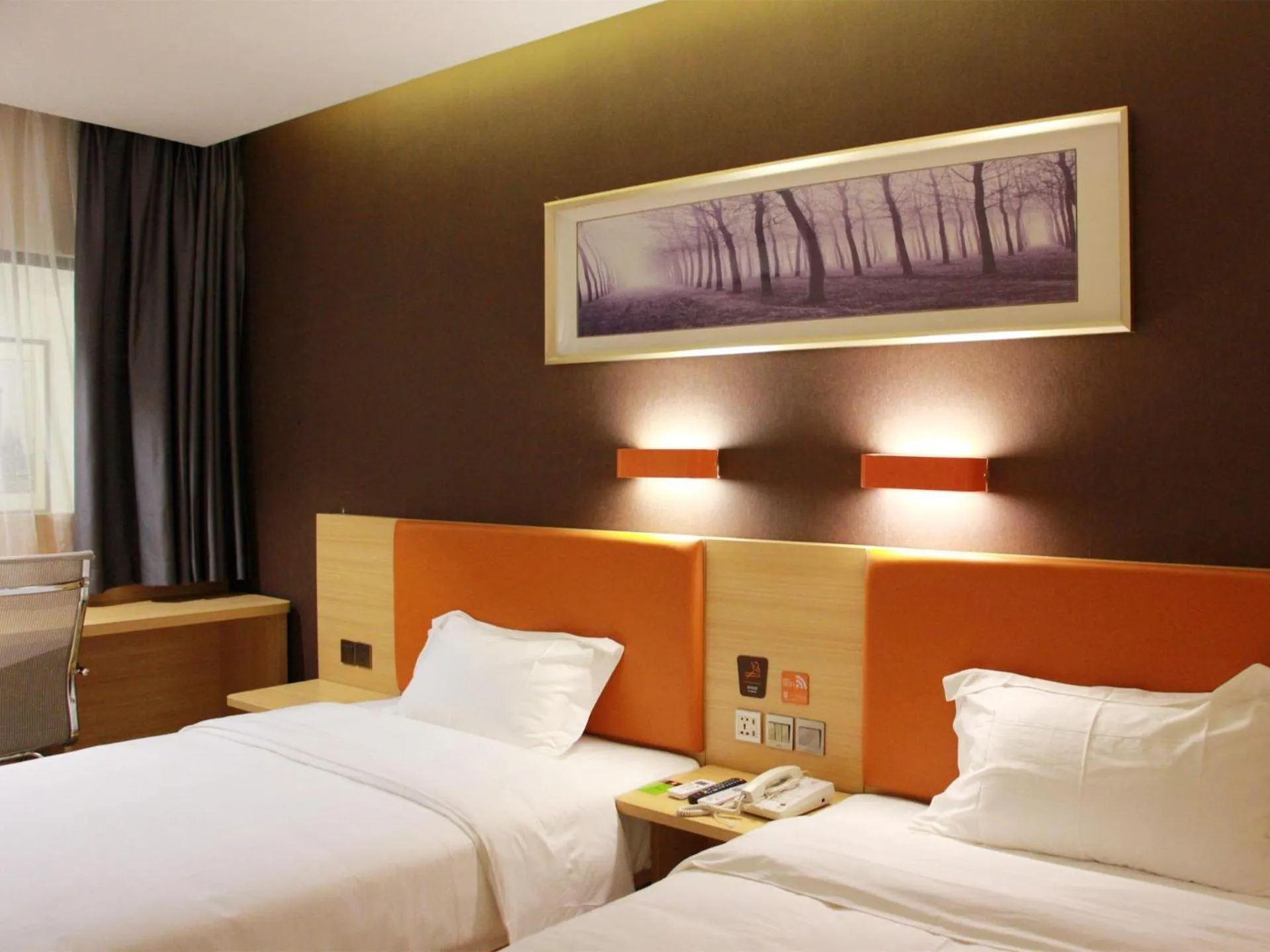 7Days Premium Guangzhou Fangcun Guanggang New City Hedong Subway Station Branch