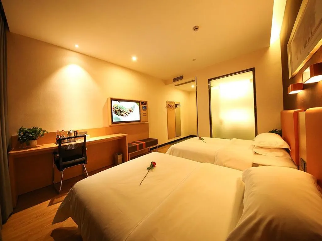 Bed in 7Days Premium Deyang Zhongjiang Chengbei Passenger Station Branch