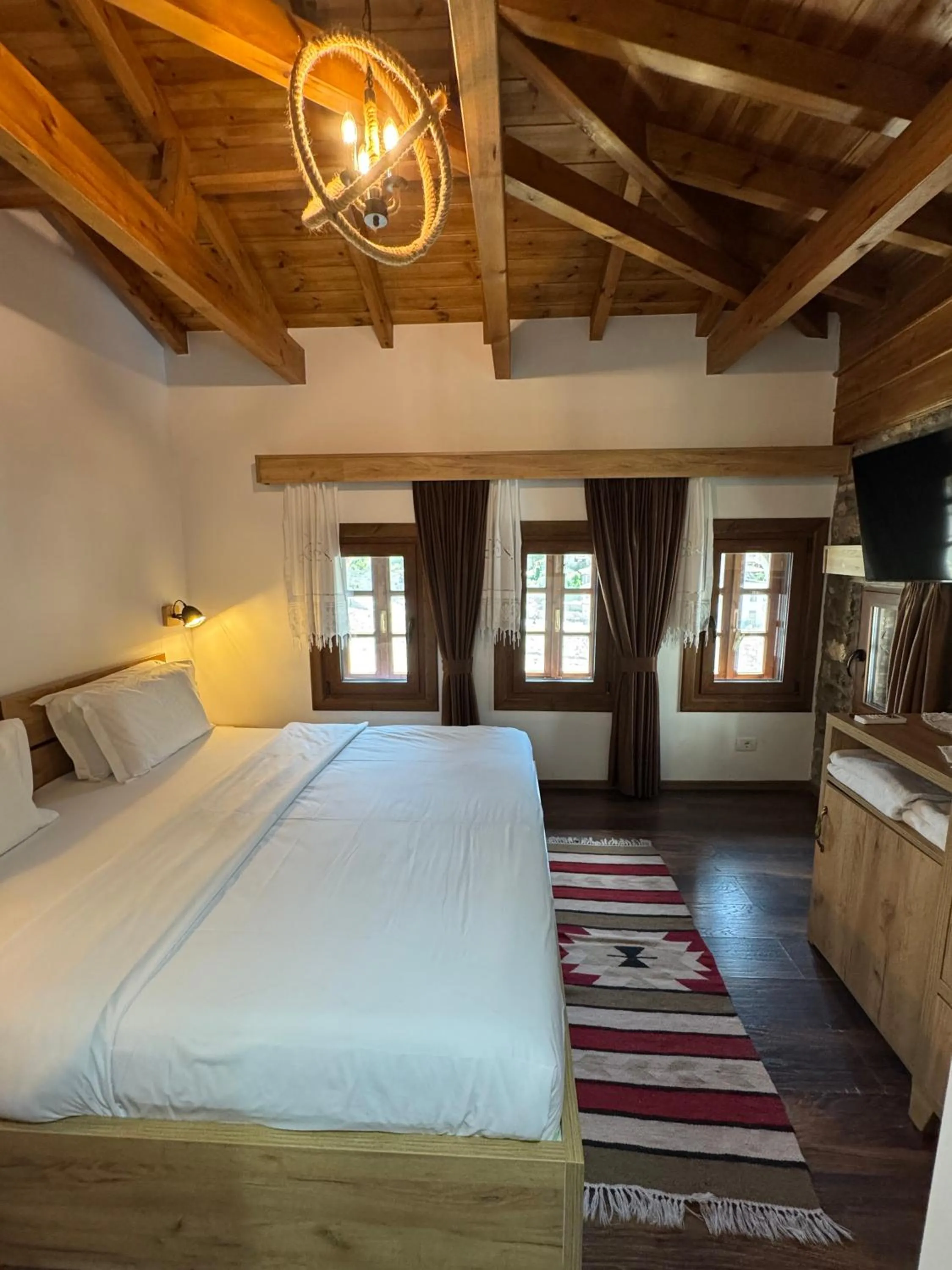 Photo of the whole room, Bed in HOTEL ANSEL